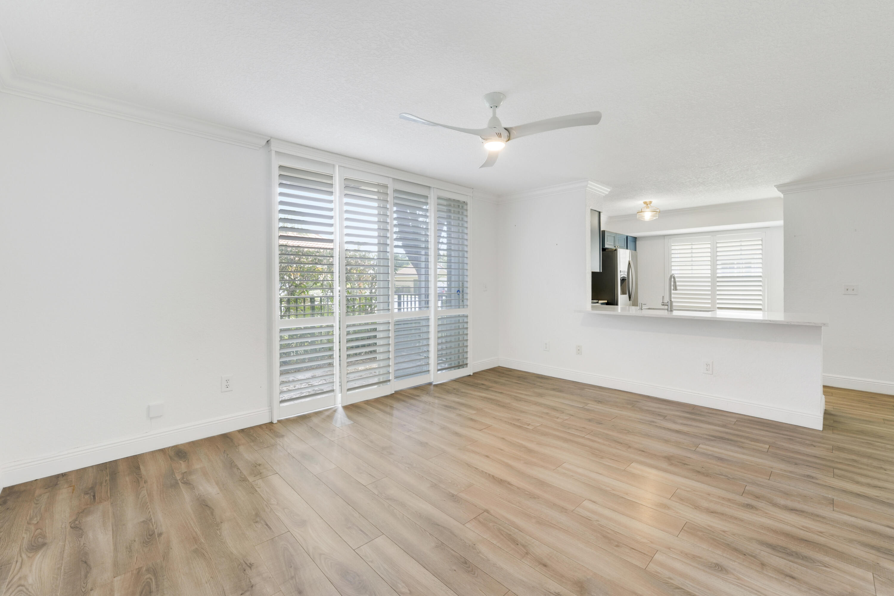 127 Yacht Club #101, Hypoluxo FL 33462