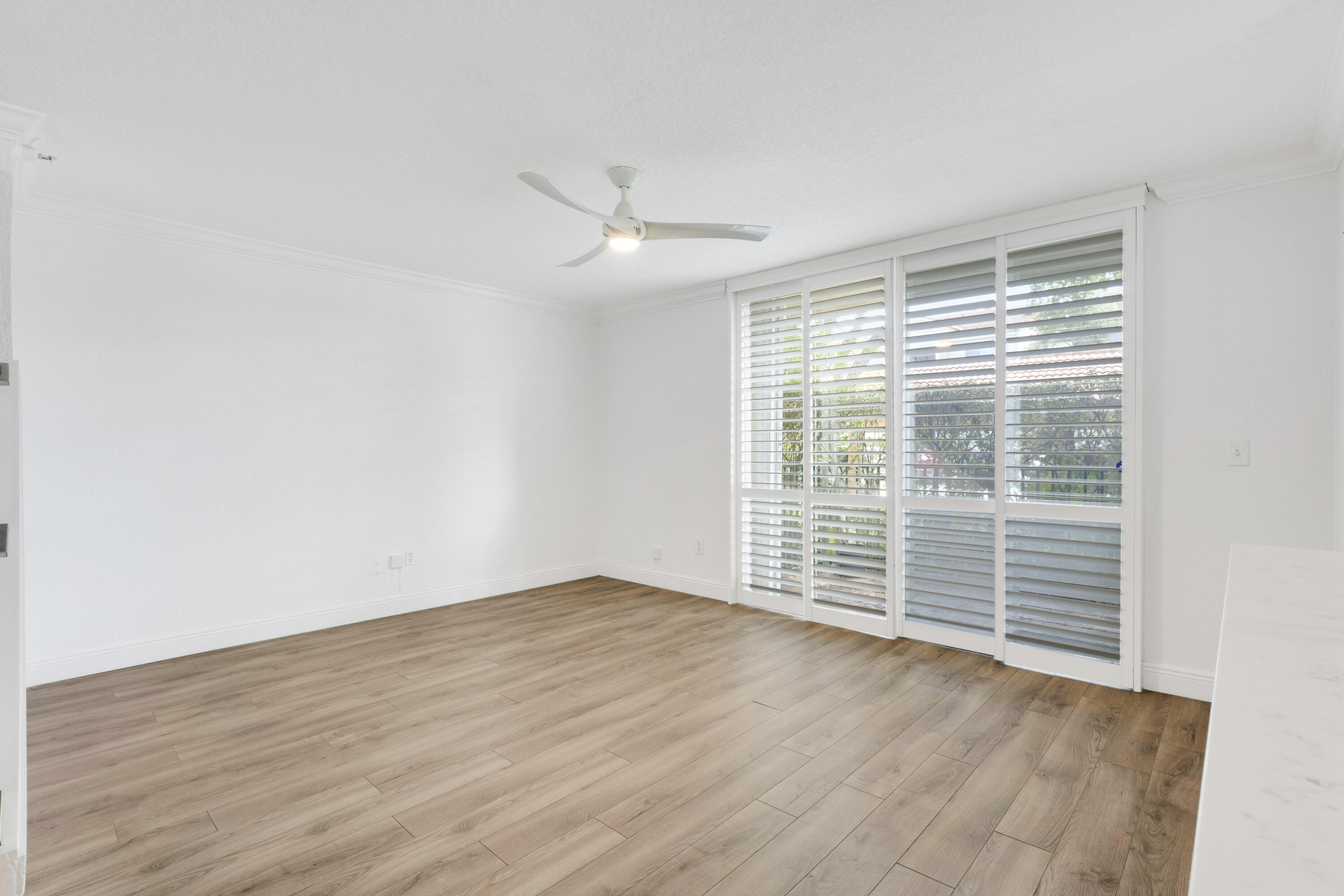 127 Yacht Club #101, Hypoluxo FL 33462
