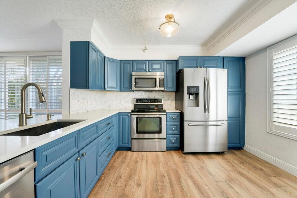 127 Yacht Club #101, Hypoluxo FL 33462