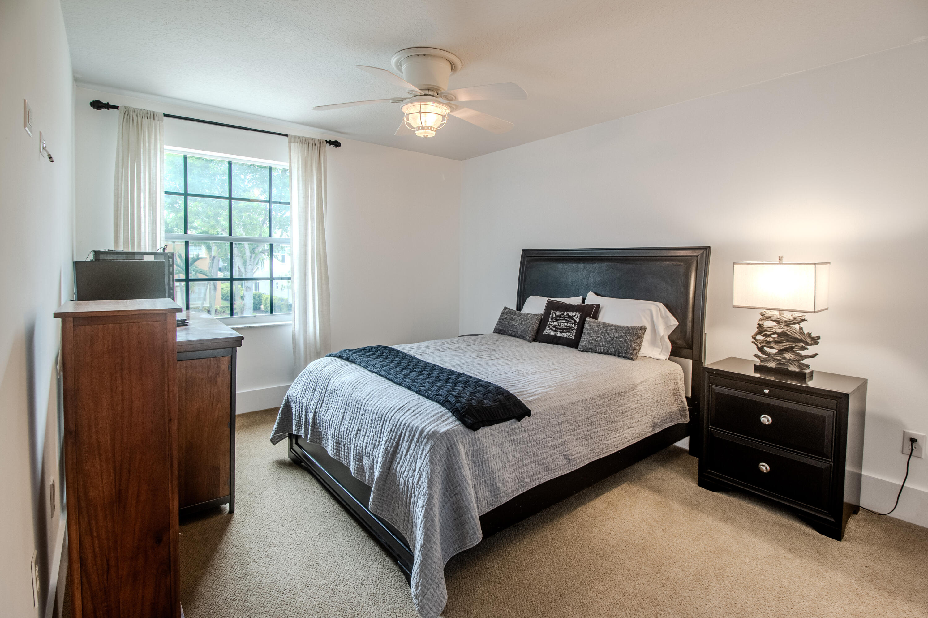 2060 Reston, Royal Palm Beach FL 33411