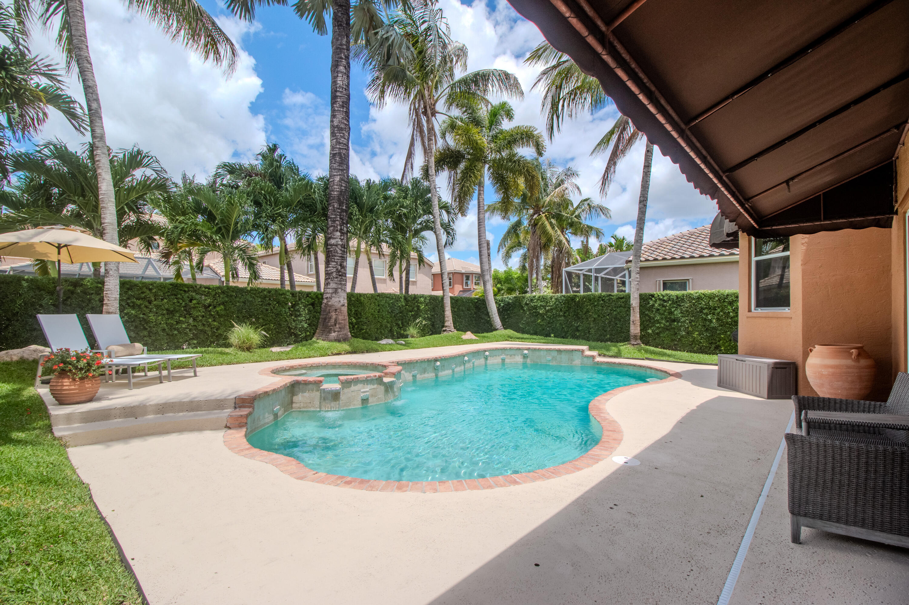 2060 Reston, Royal Palm Beach FL 33411