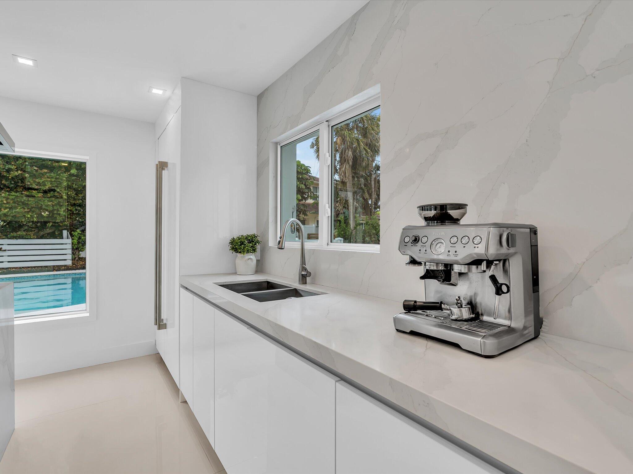 1903 Bay, Pompano Beach FL 33062