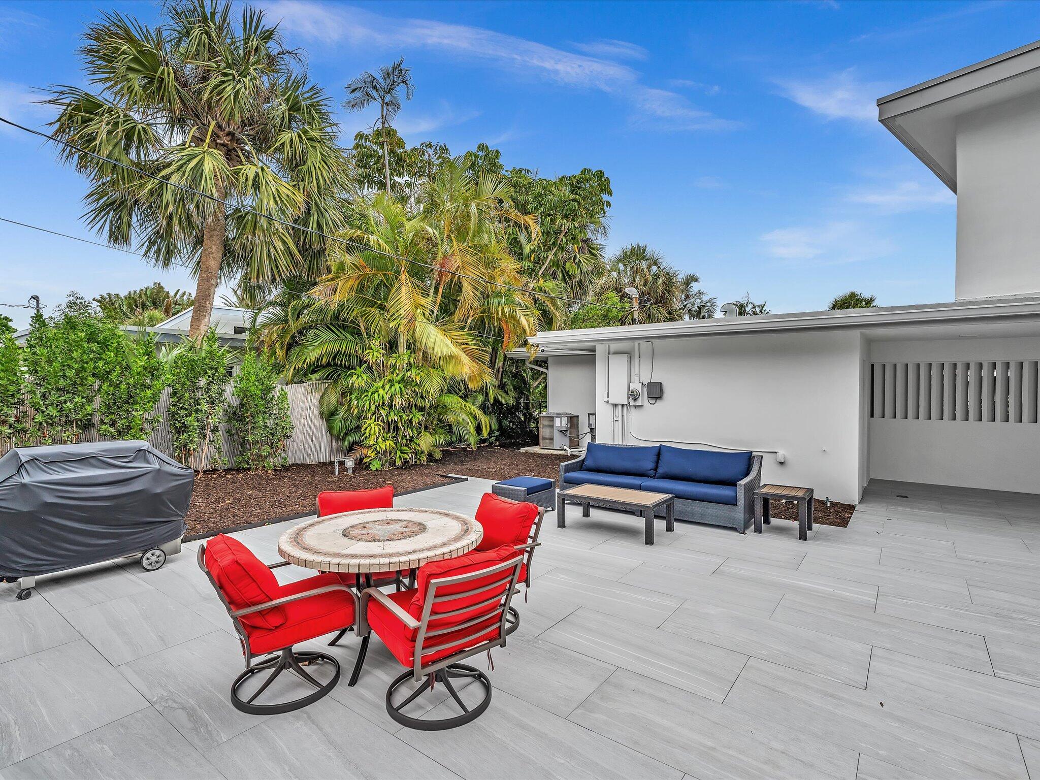 1903 Bay, Pompano Beach FL 33062