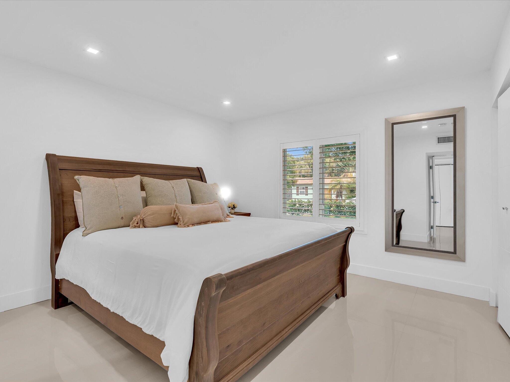 1903 Bay, Pompano Beach FL 33062