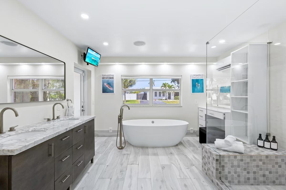 1448 NE 57th, Fort Lauderdale FL 33334