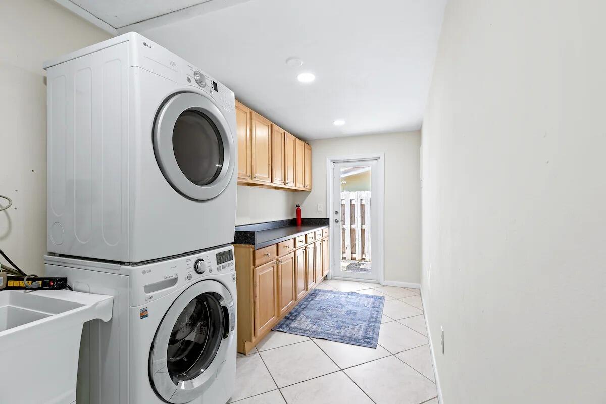 1448 NE 57th, Fort Lauderdale FL 33334