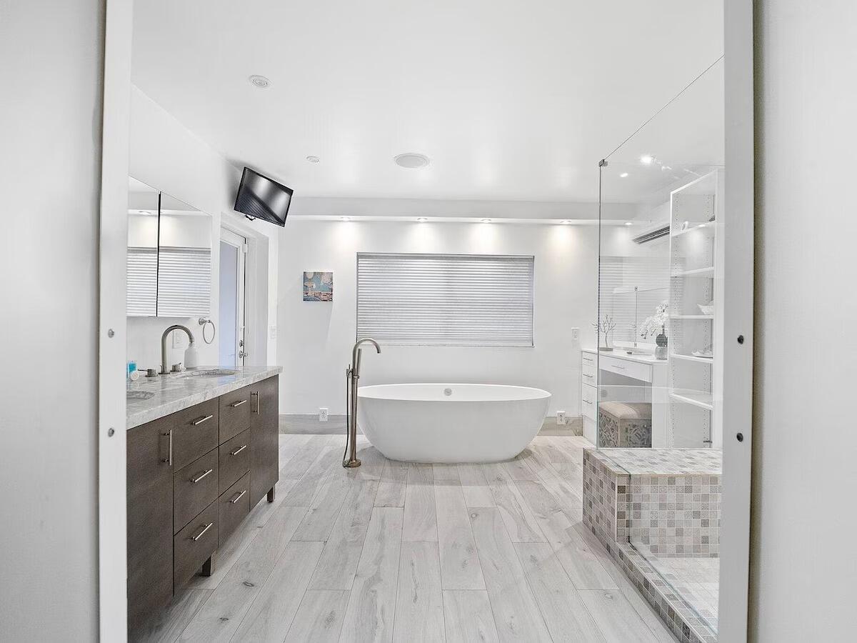 1448 NE 57th, Fort Lauderdale FL 33334