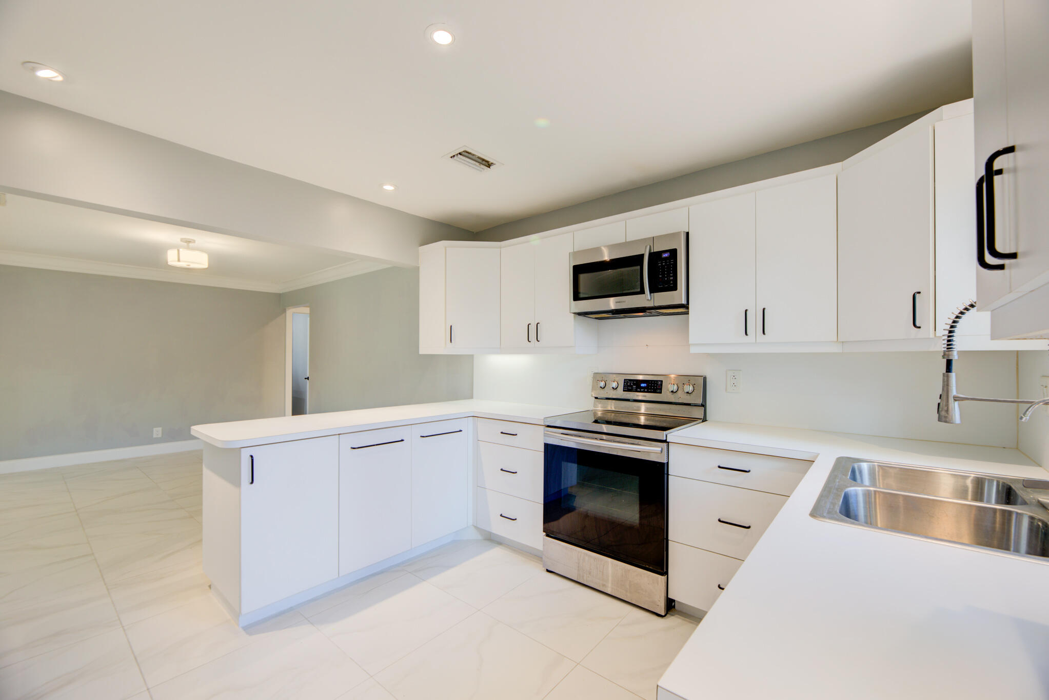 2603 NE 35th, Fort Lauderdale FL 33306