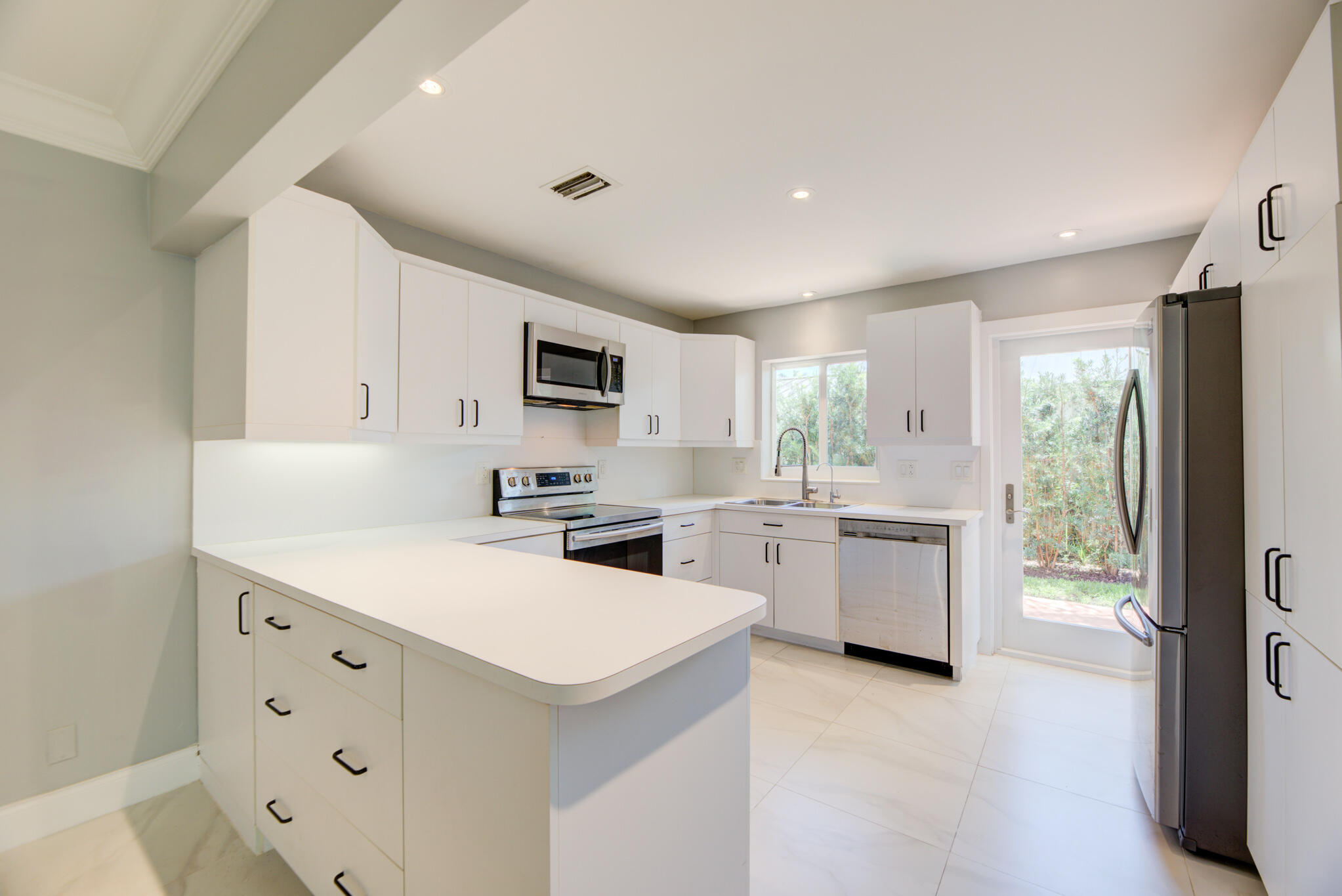 2603 NE 35th, Fort Lauderdale FL 33306