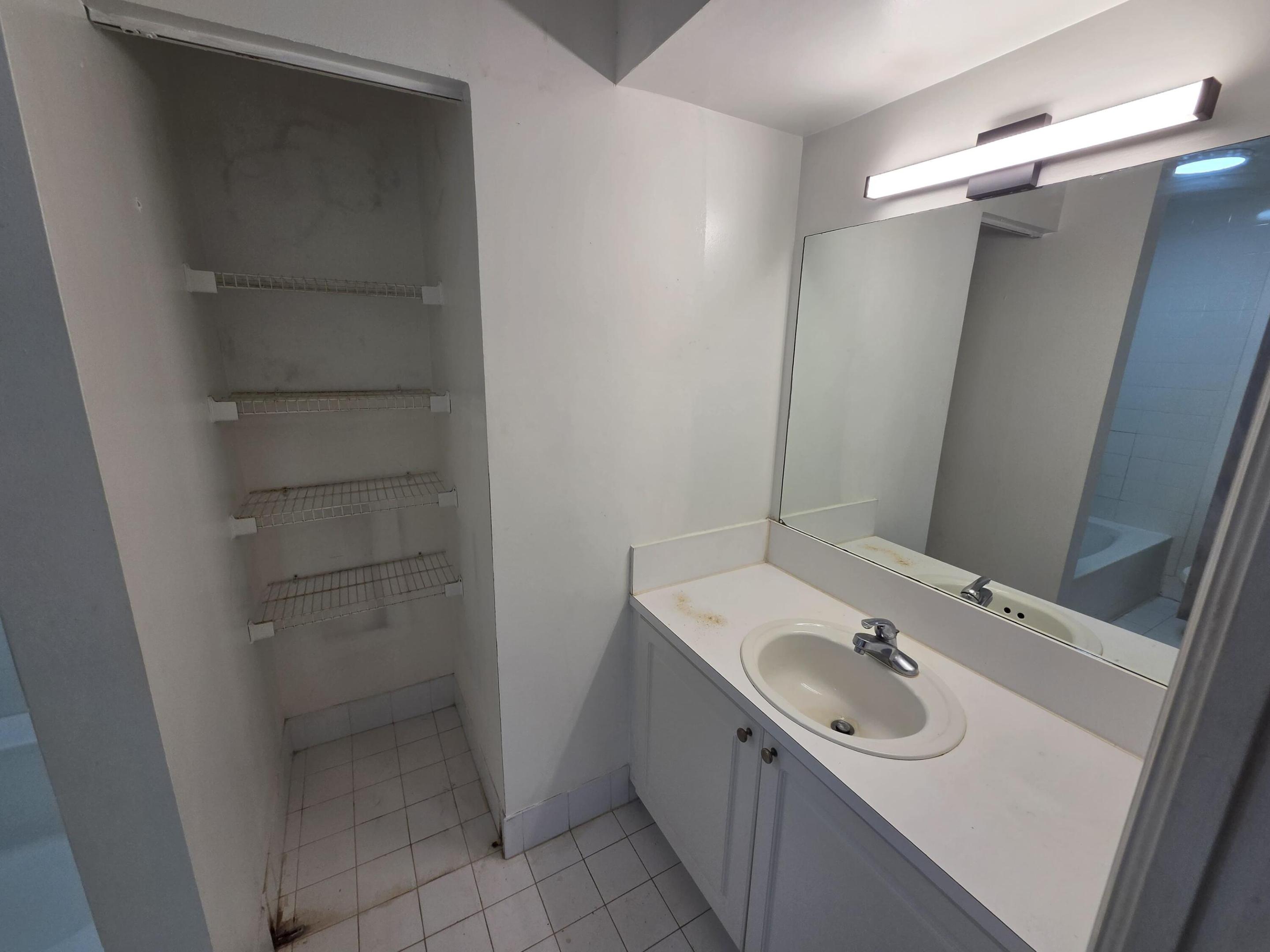 12112 St.andrews #212, Miramar FL 33025