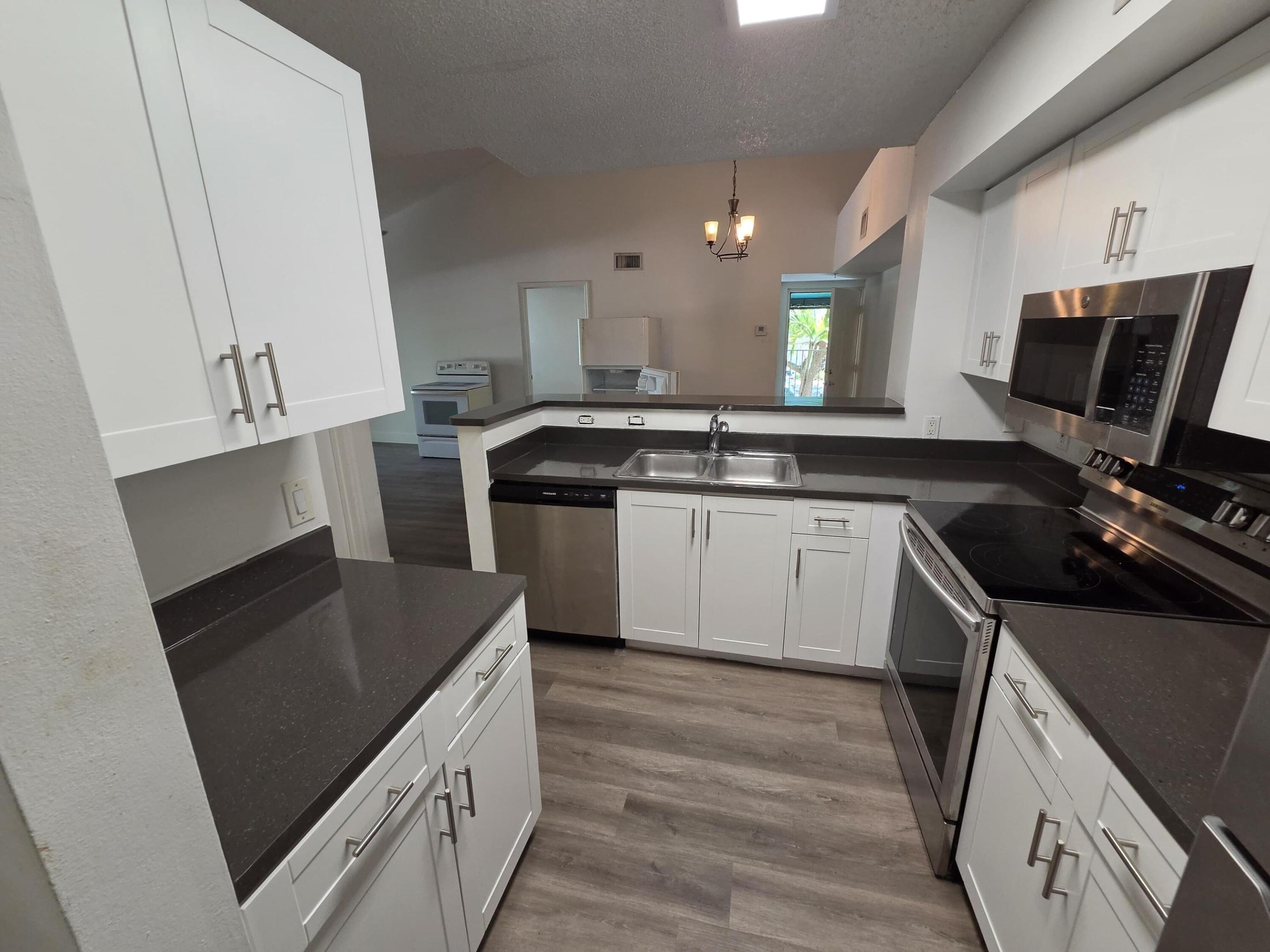12112 St.andrews #212, Miramar FL 33025