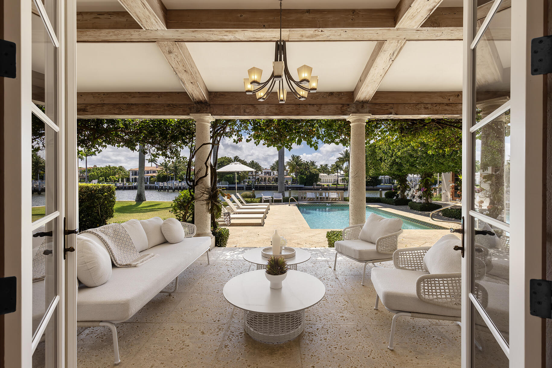 614 Tarpon, Palm Beach FL 33480