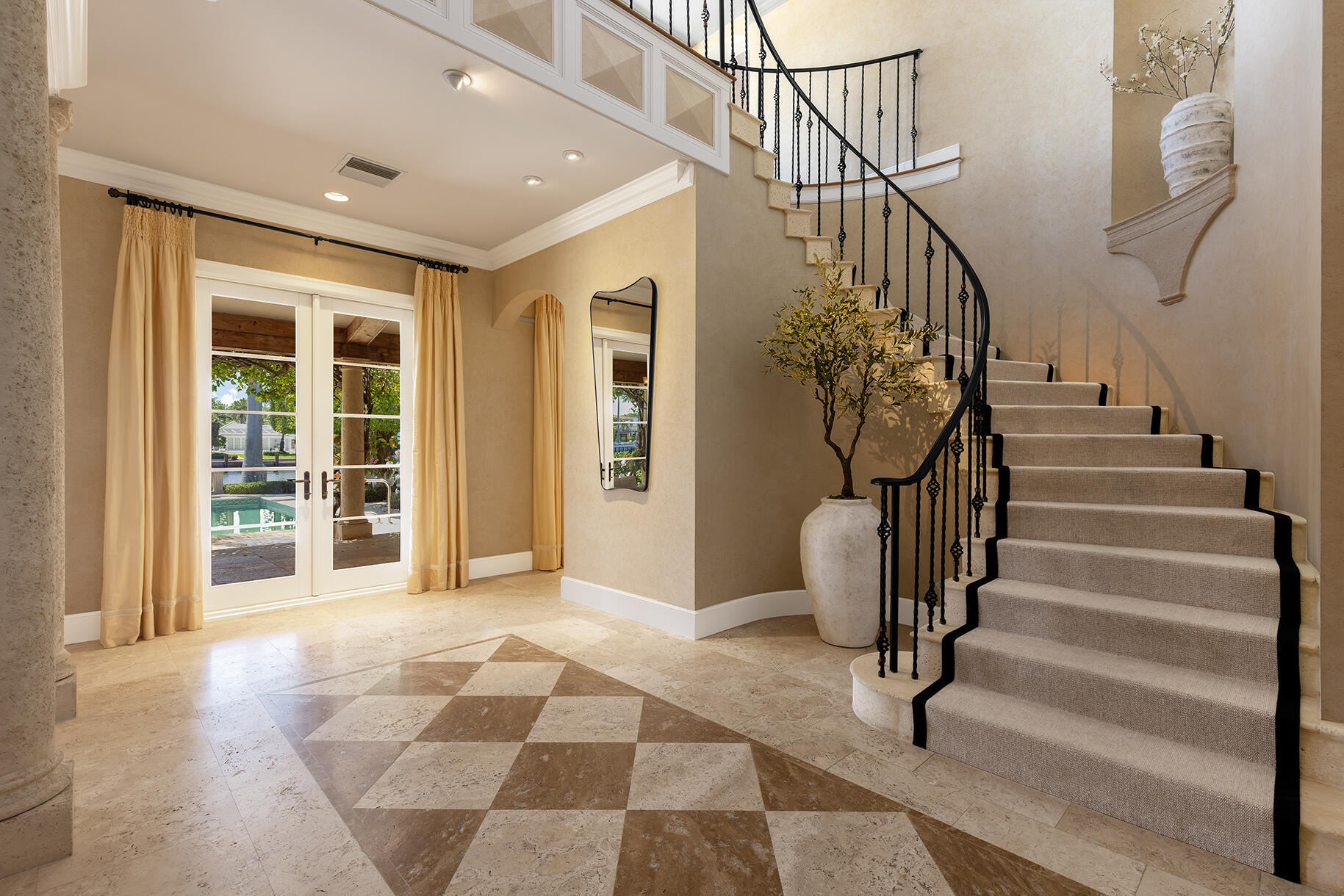 614 Tarpon, Palm Beach FL 33480