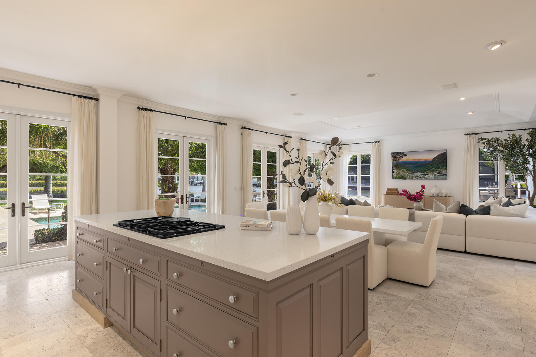 614 Tarpon, Palm Beach FL 33480