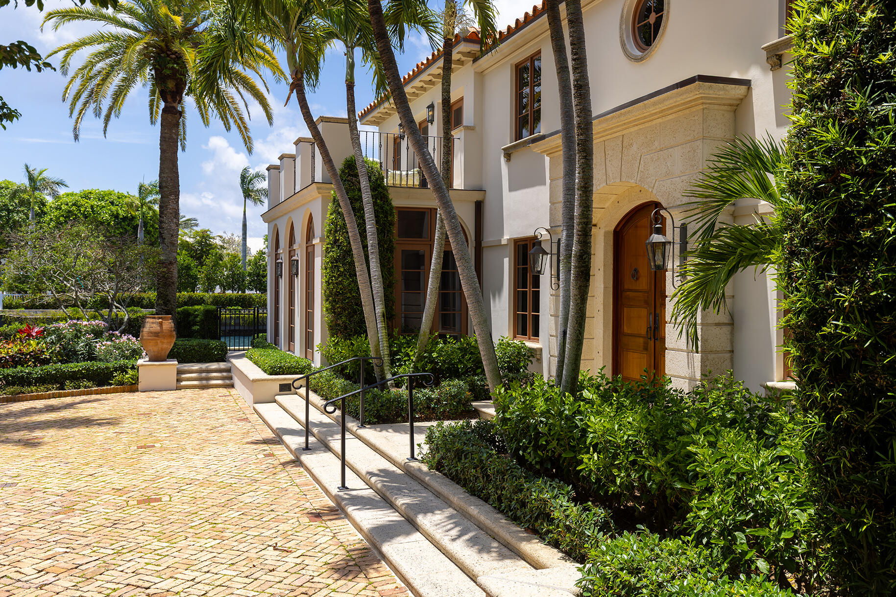 614 Tarpon, Palm Beach FL 33480