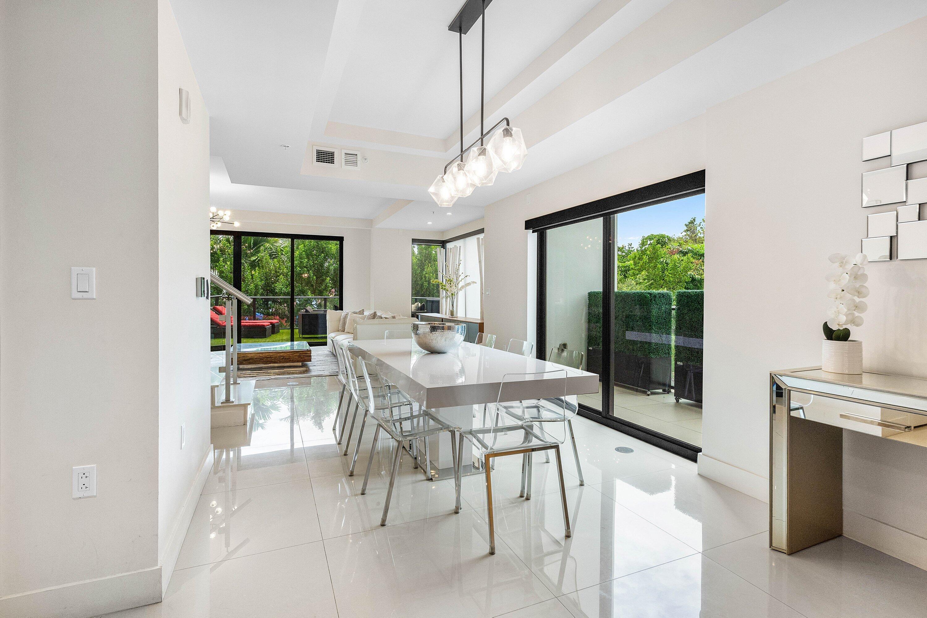 3030 N Ocean #S101, Fort Lauderdale FL 33308