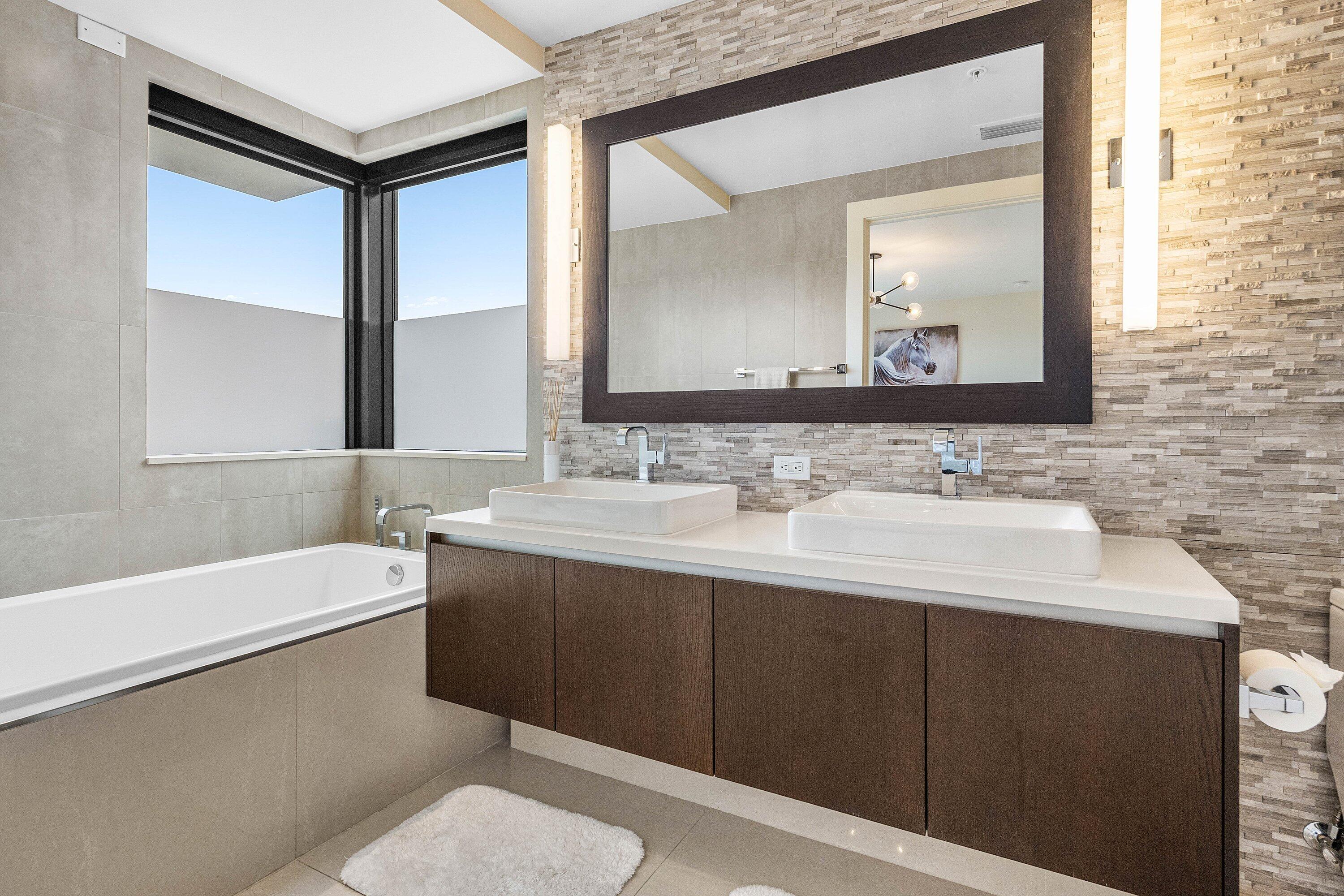3030 N Ocean #S101, Fort Lauderdale FL 33308
