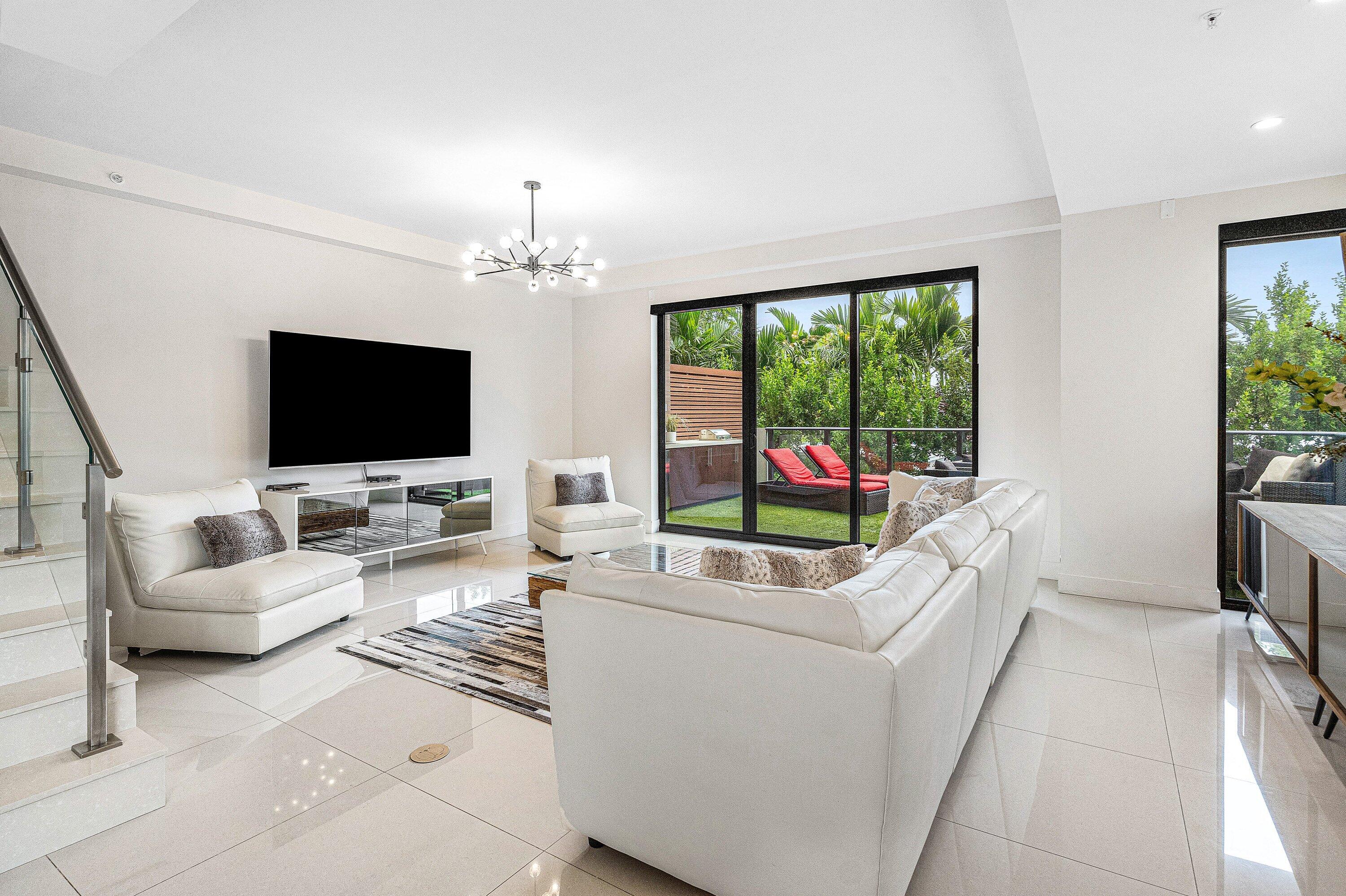 3030 N Ocean #S101, Fort Lauderdale FL 33308