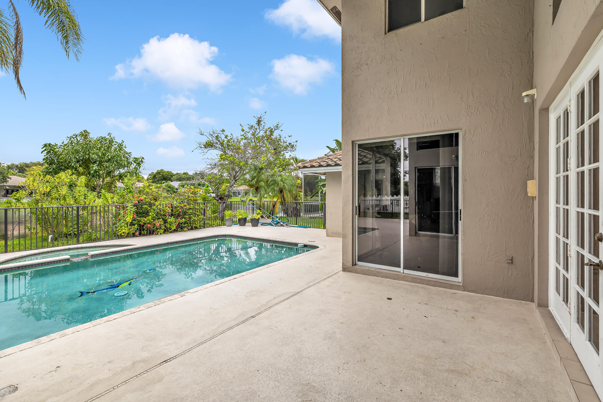4300 NW 63rd, Coral Springs FL 33067