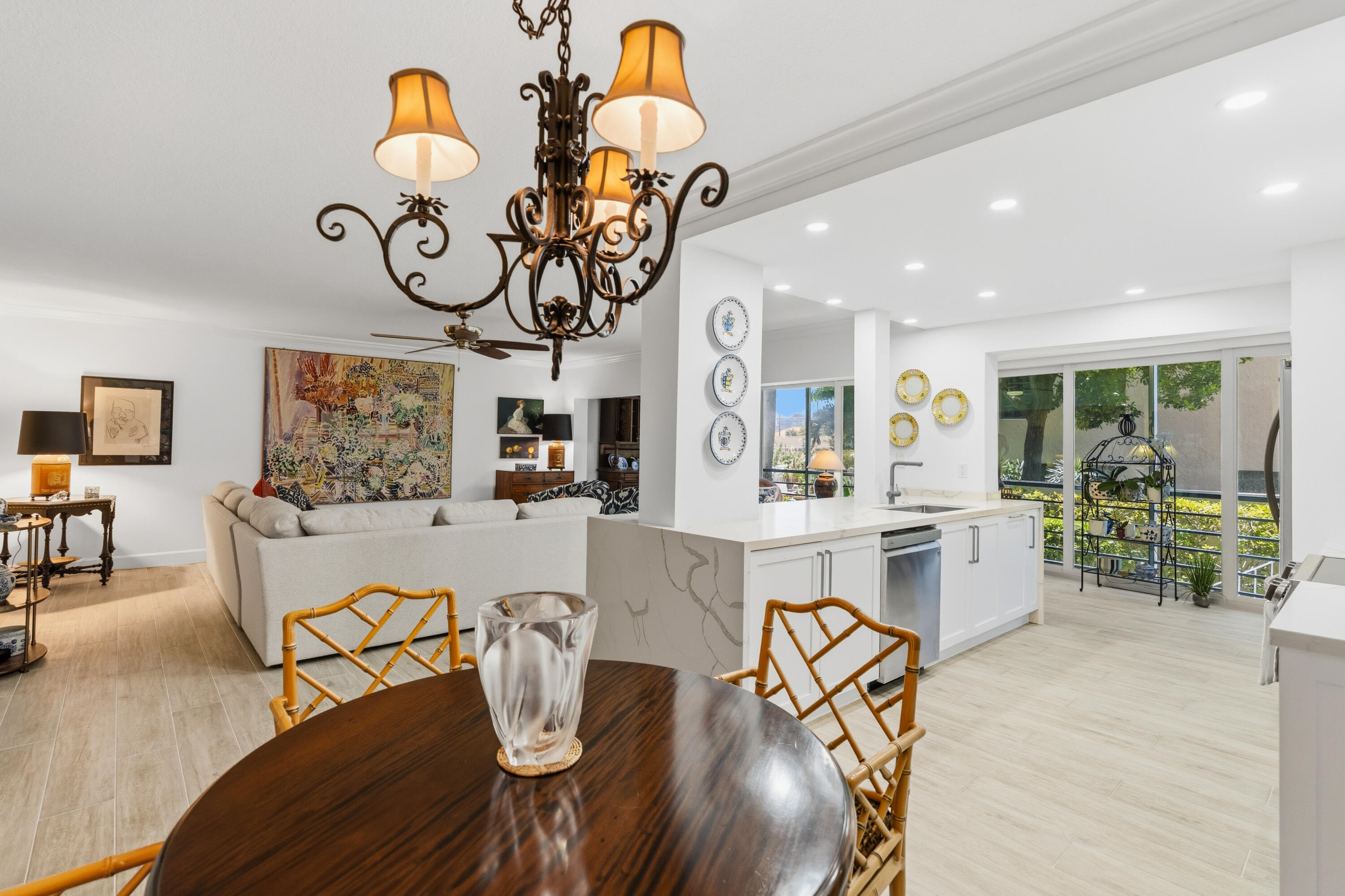 3050 NE 47th #107, Fort Lauderdale FL 33308