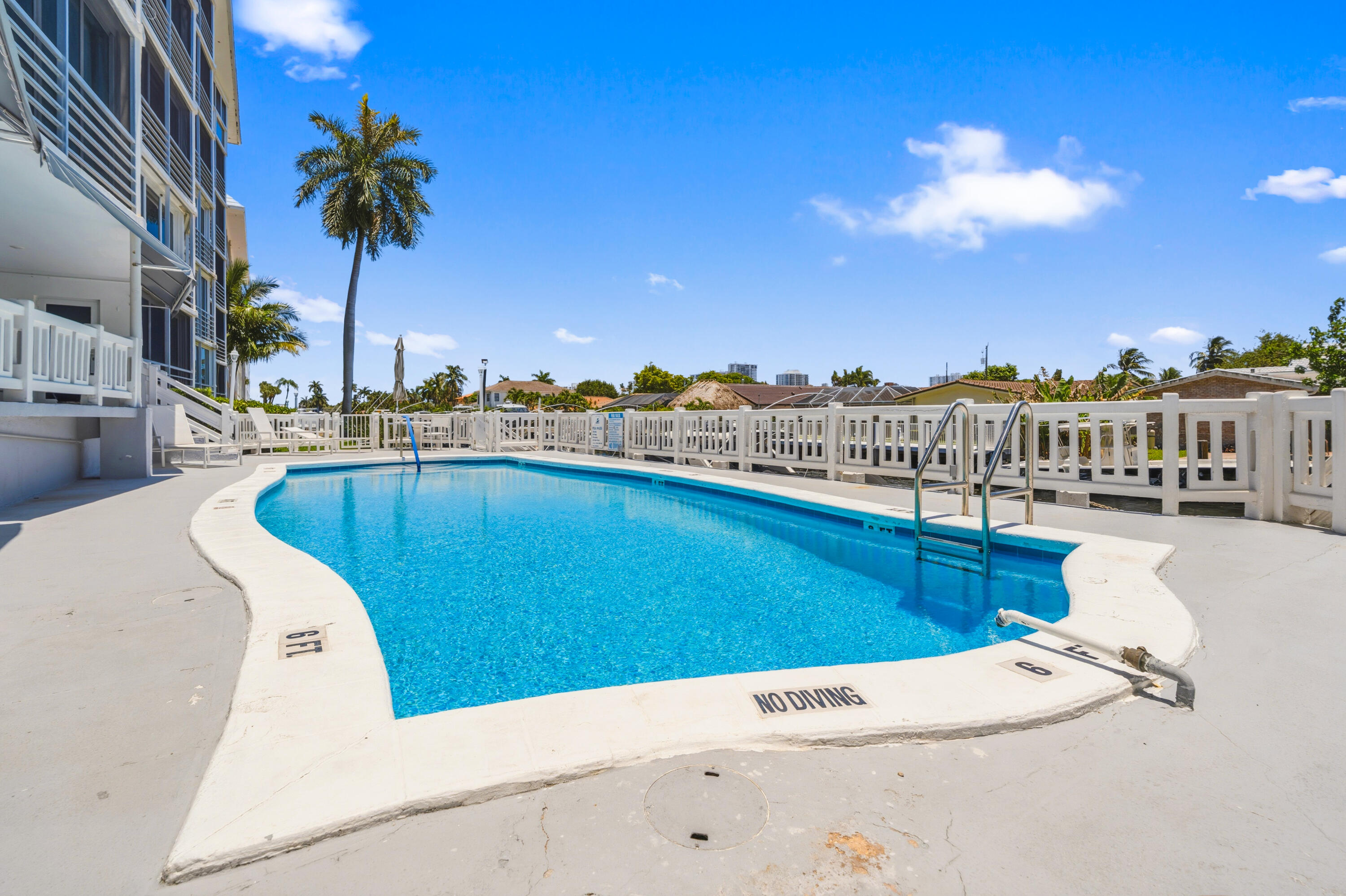 3050 NE 47th #107, Fort Lauderdale FL 33308