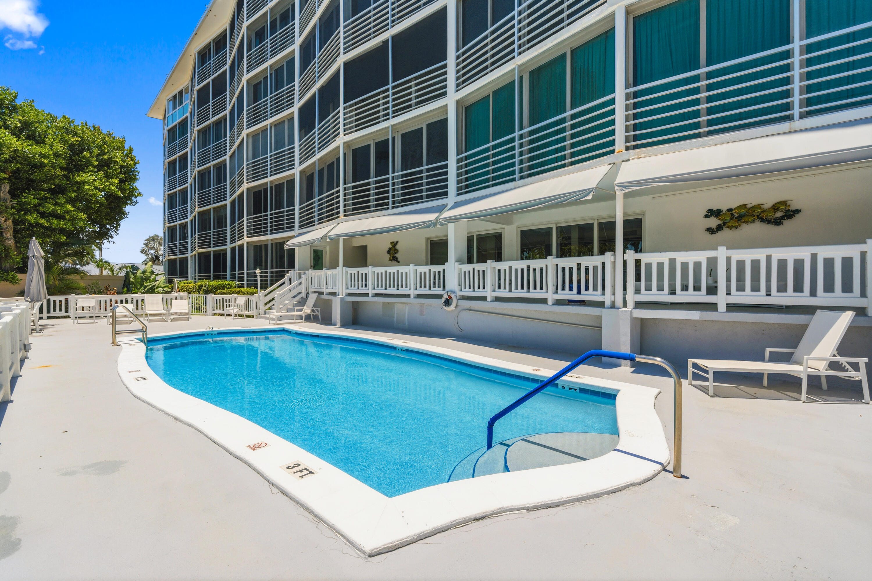 3050 NE 47th #107, Fort Lauderdale FL 33308