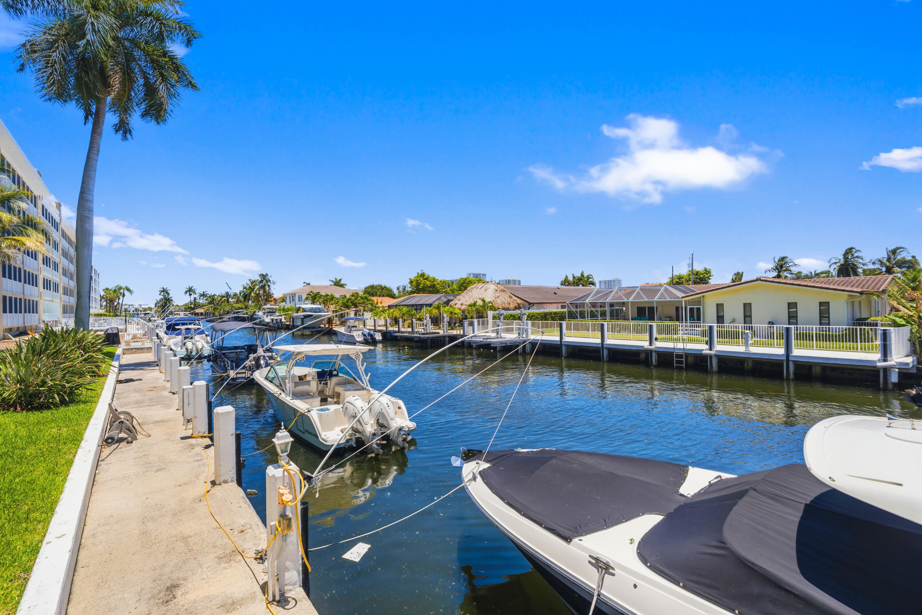 3050 NE 47th #107, Fort Lauderdale FL 33308