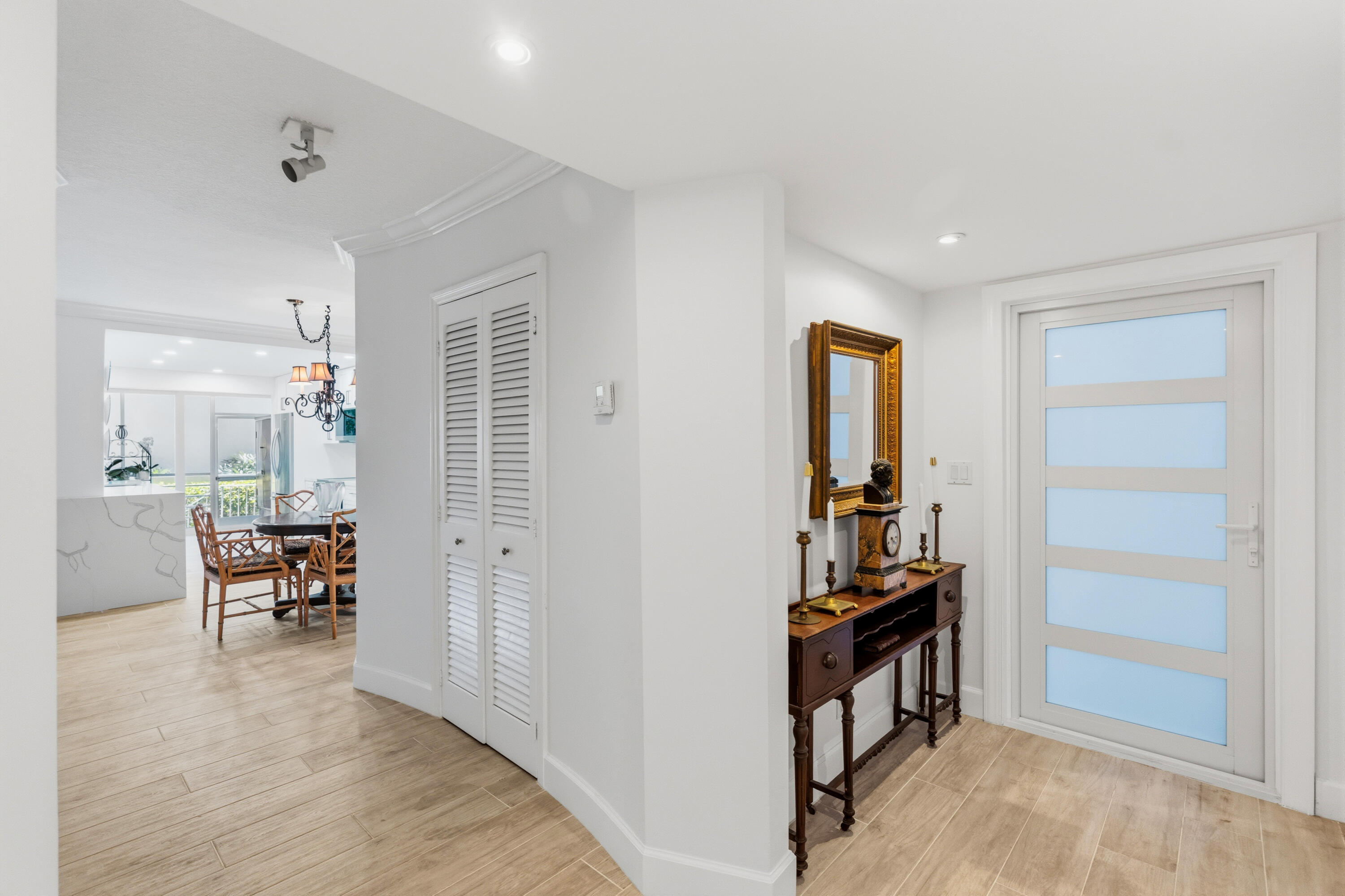 3050 NE 47th #107, Fort Lauderdale FL 33308
