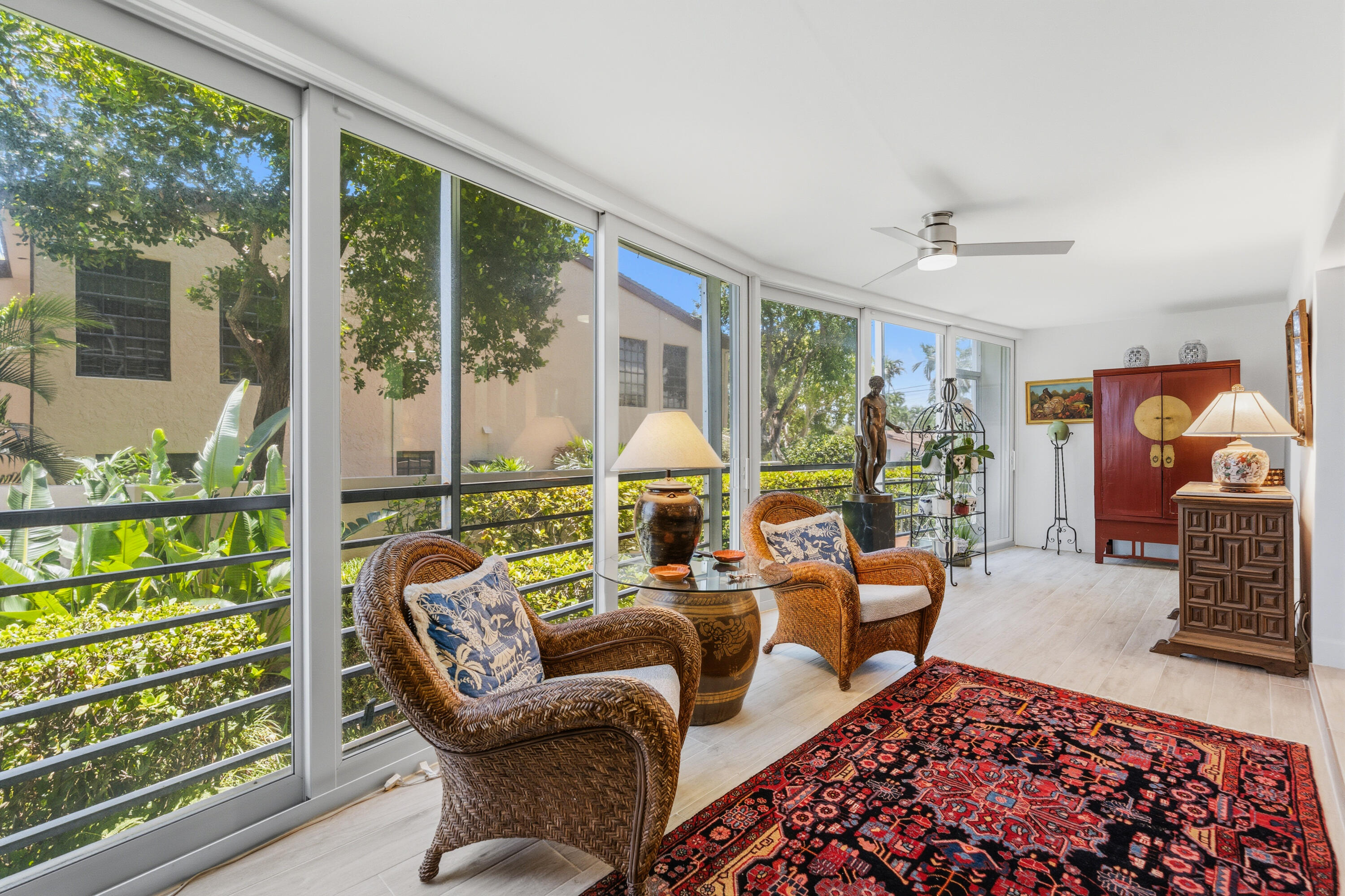 3050 NE 47th #107, Fort Lauderdale FL 33308