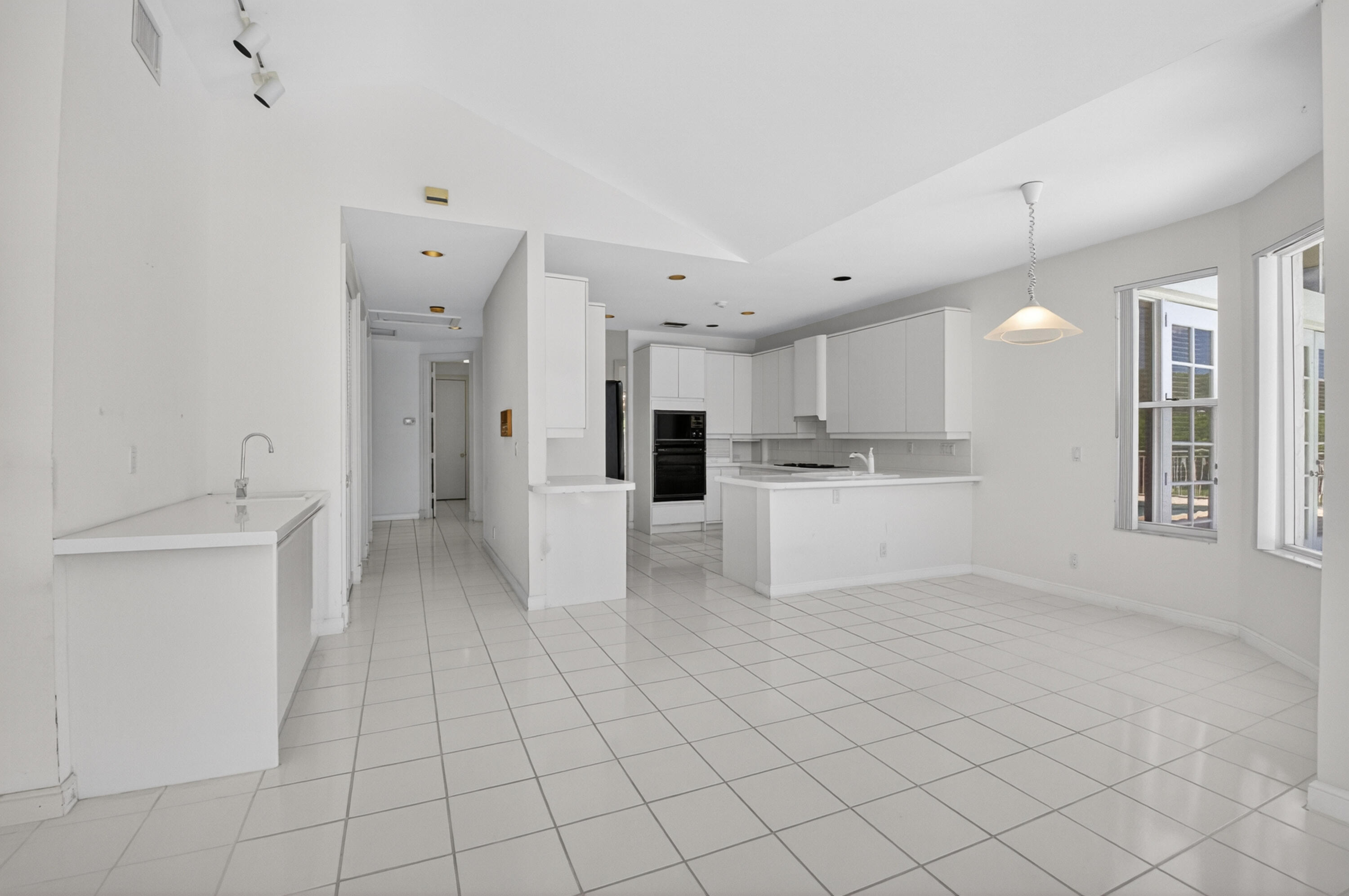 5768 Harrington, Boca Raton FL 33496