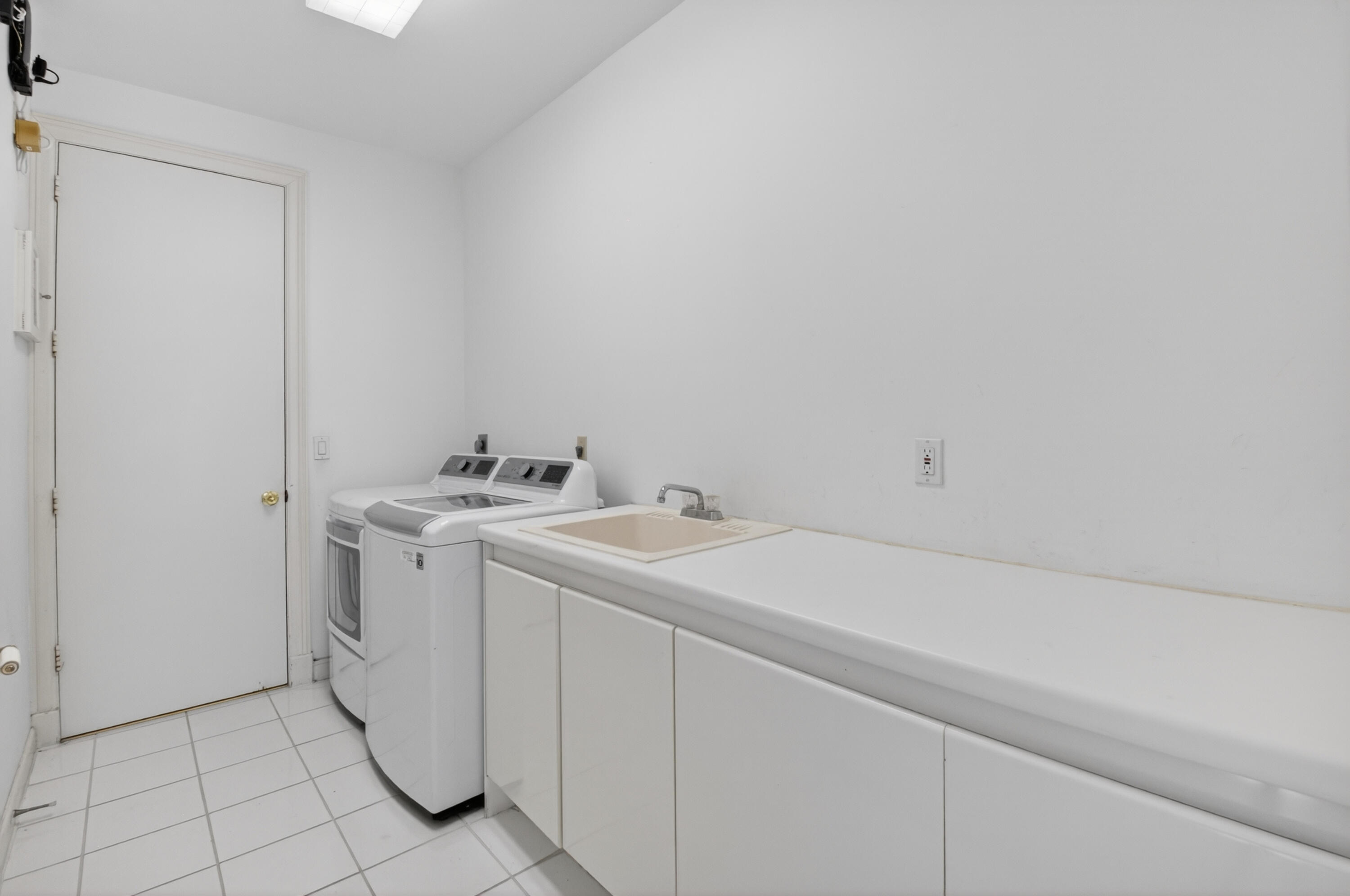 5768 Harrington, Boca Raton FL 33496