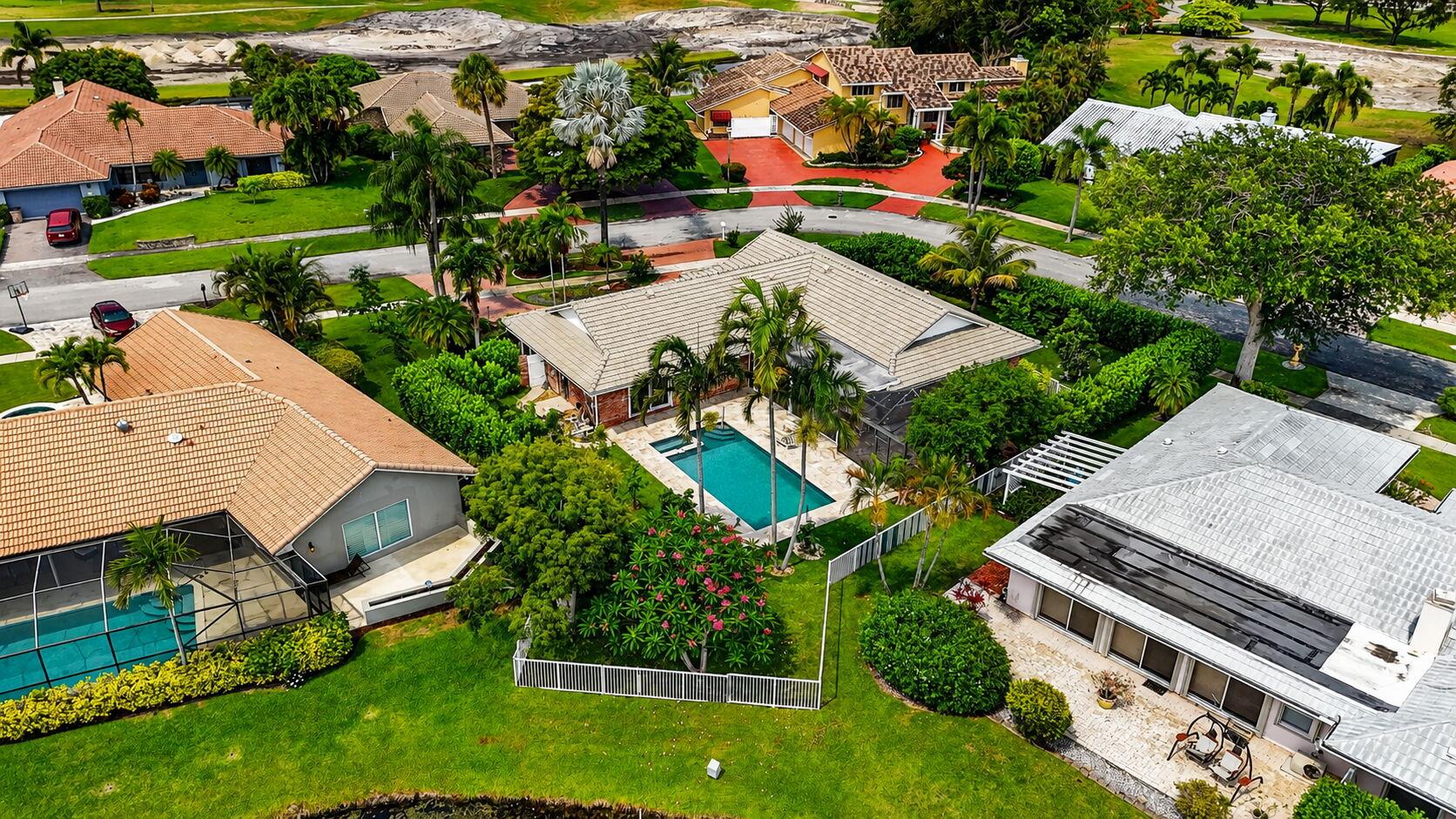 2378 Deer Creek Lob Lolly, Deerfield Beach FL 33442