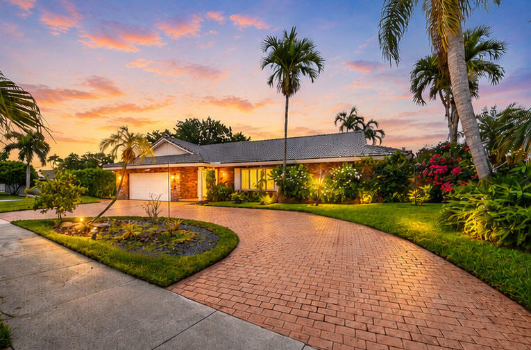 2378 Deer Creek Lob Lolly, Deerfield Beach FL 33442