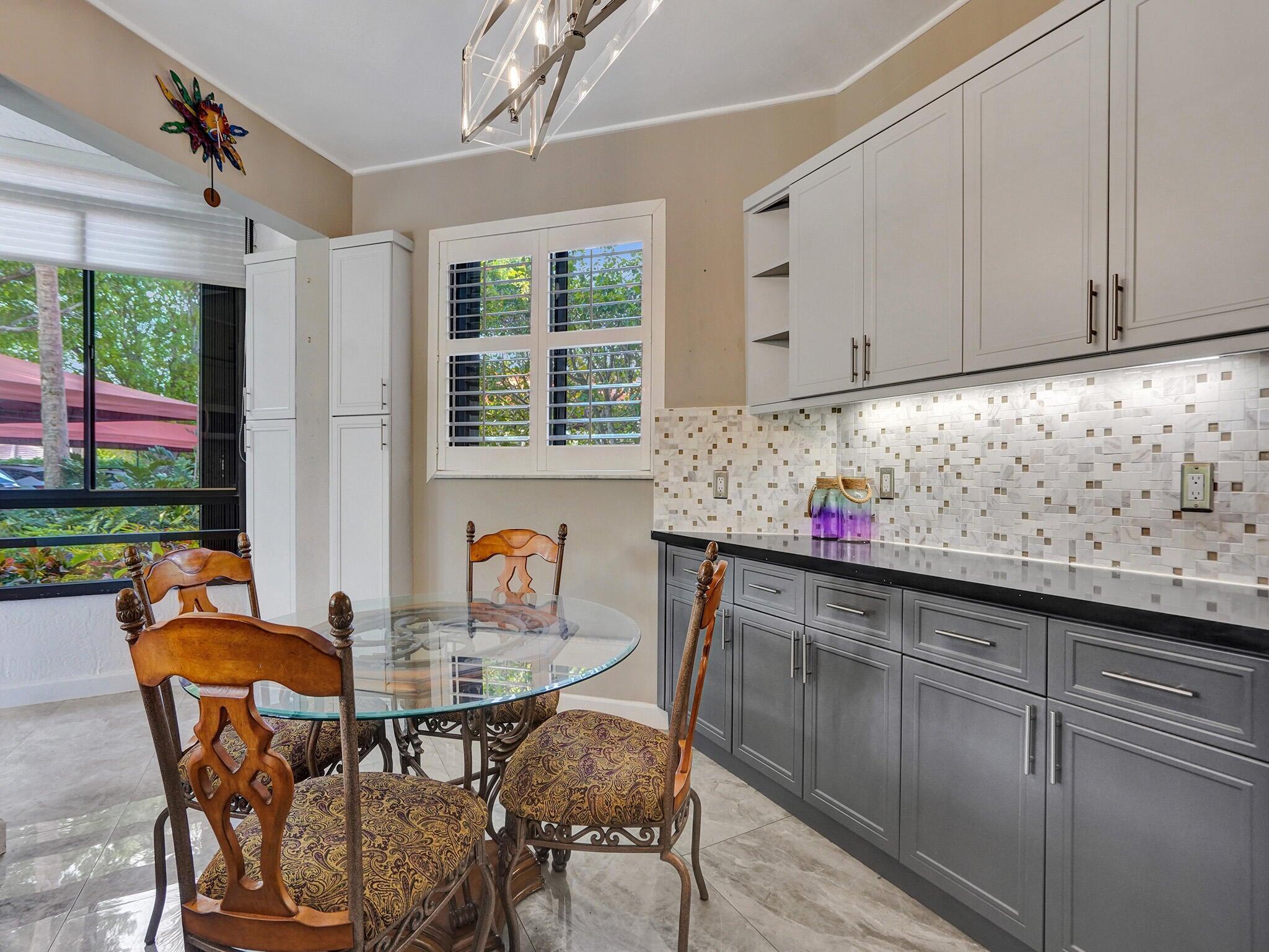 7546 La Paz #108, Boca Raton FL 33433