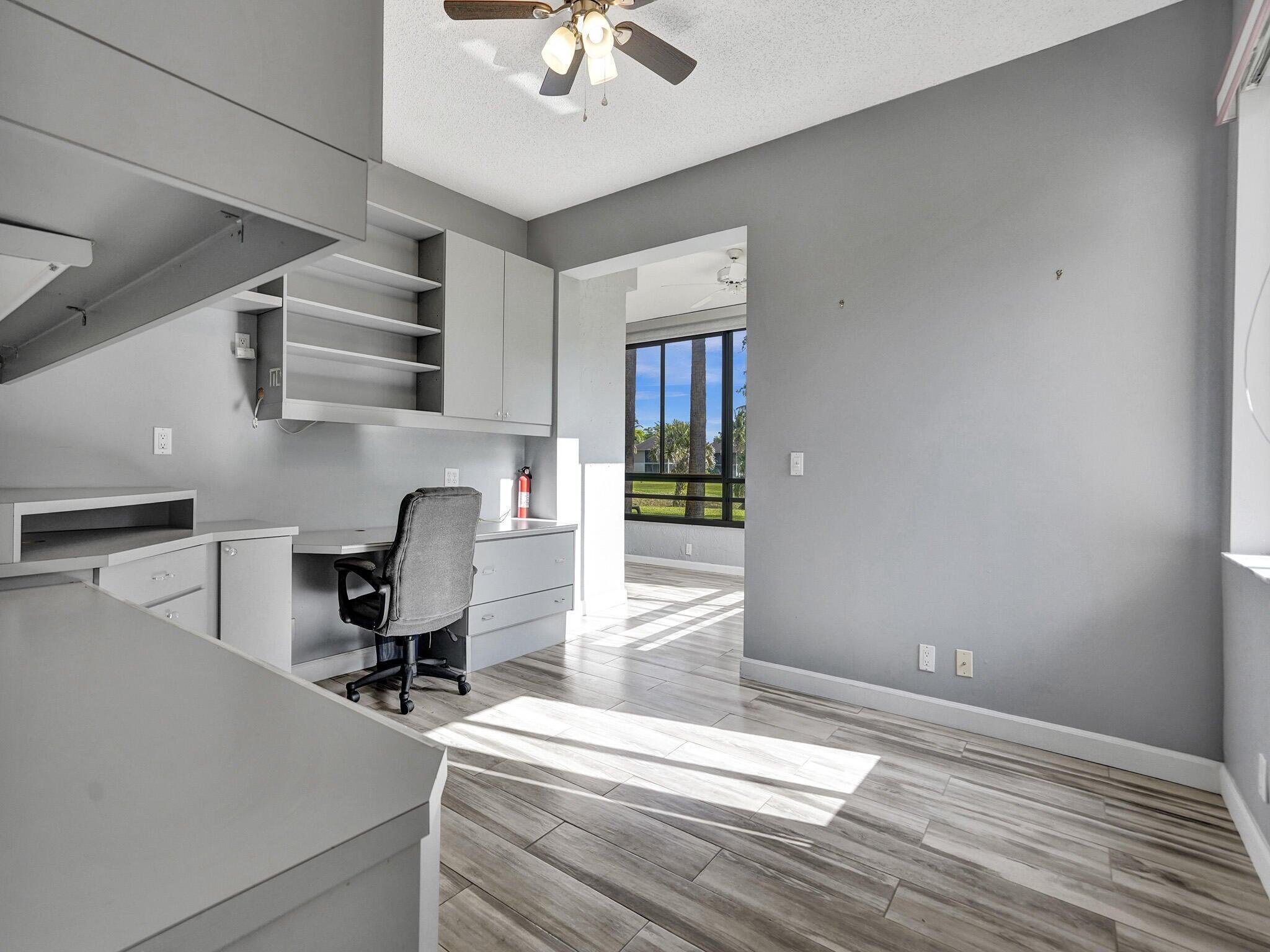7546 La Paz #108, Boca Raton FL 33433
