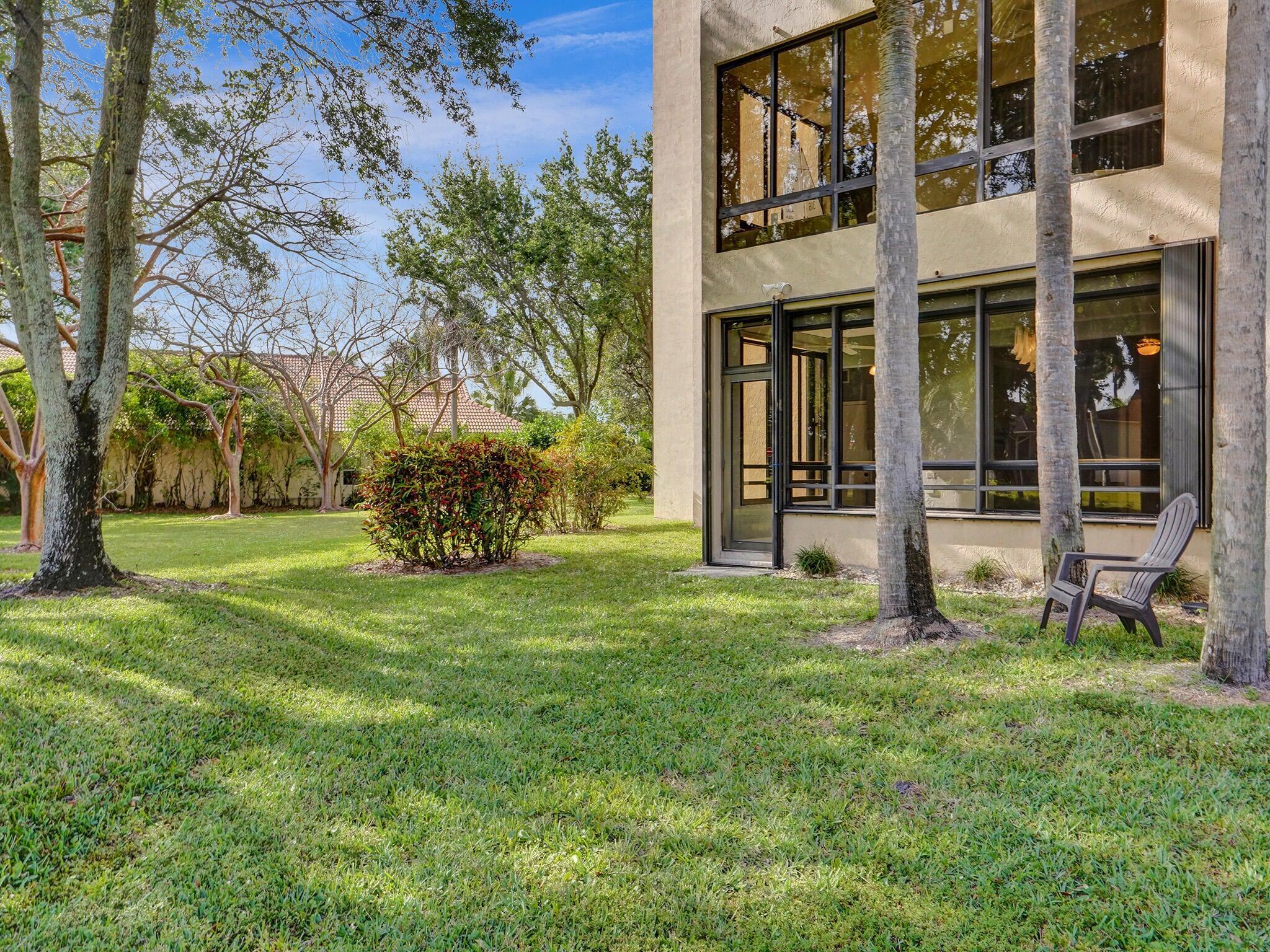 7546 La Paz #108, Boca Raton FL 33433