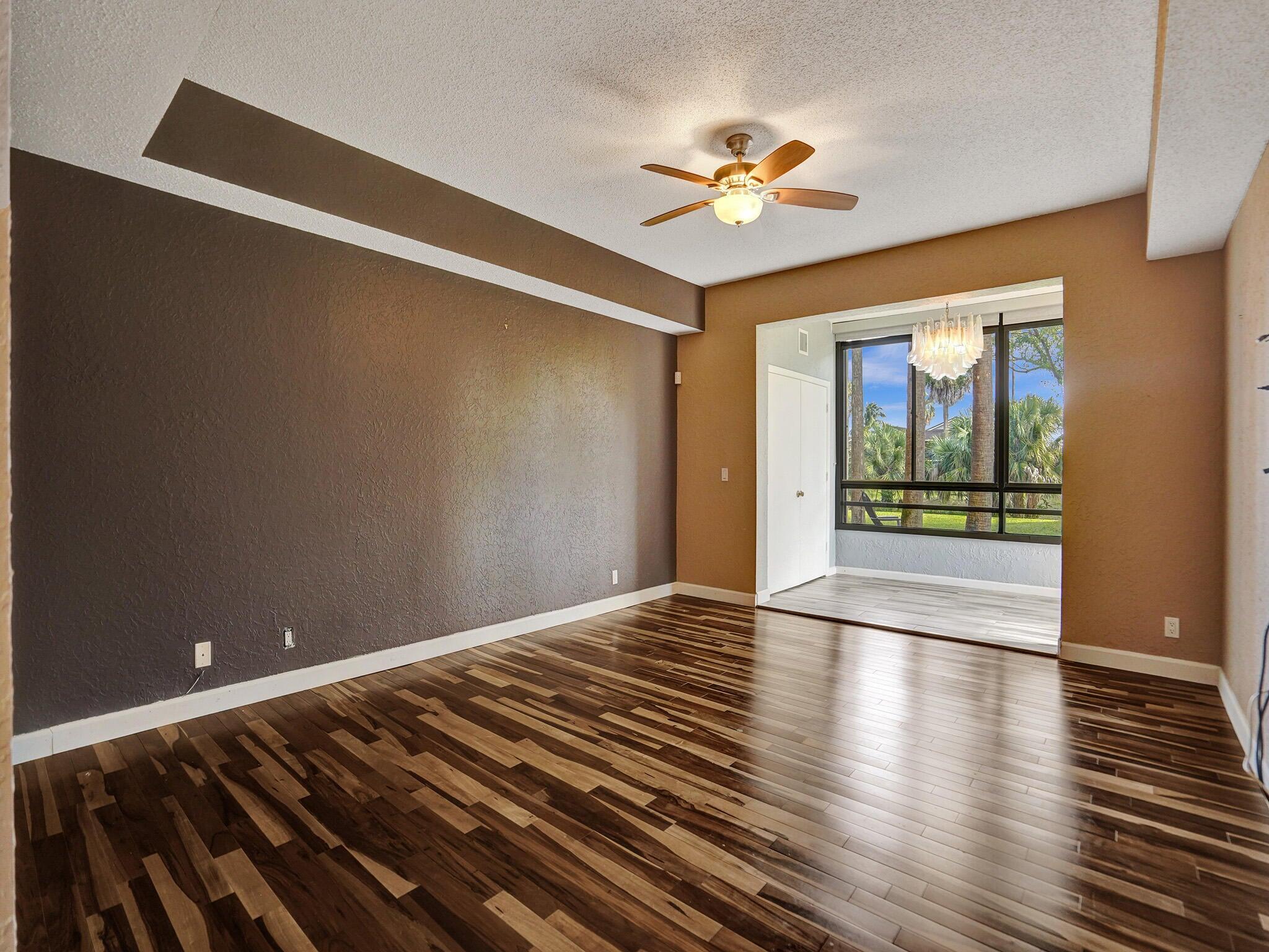 7546 La Paz #108, Boca Raton FL 33433