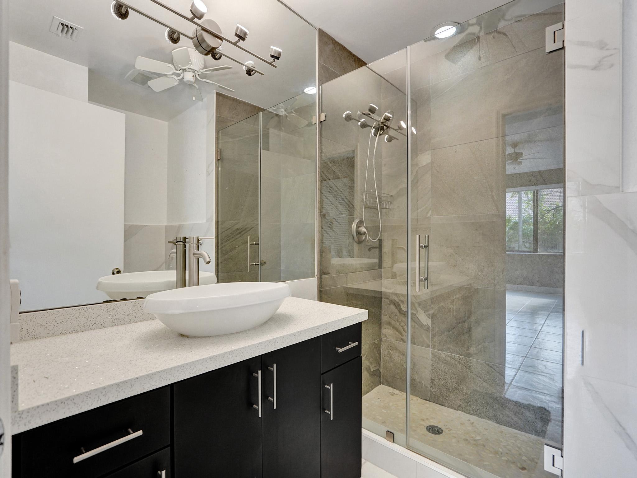 7546 La Paz #108, Boca Raton FL 33433