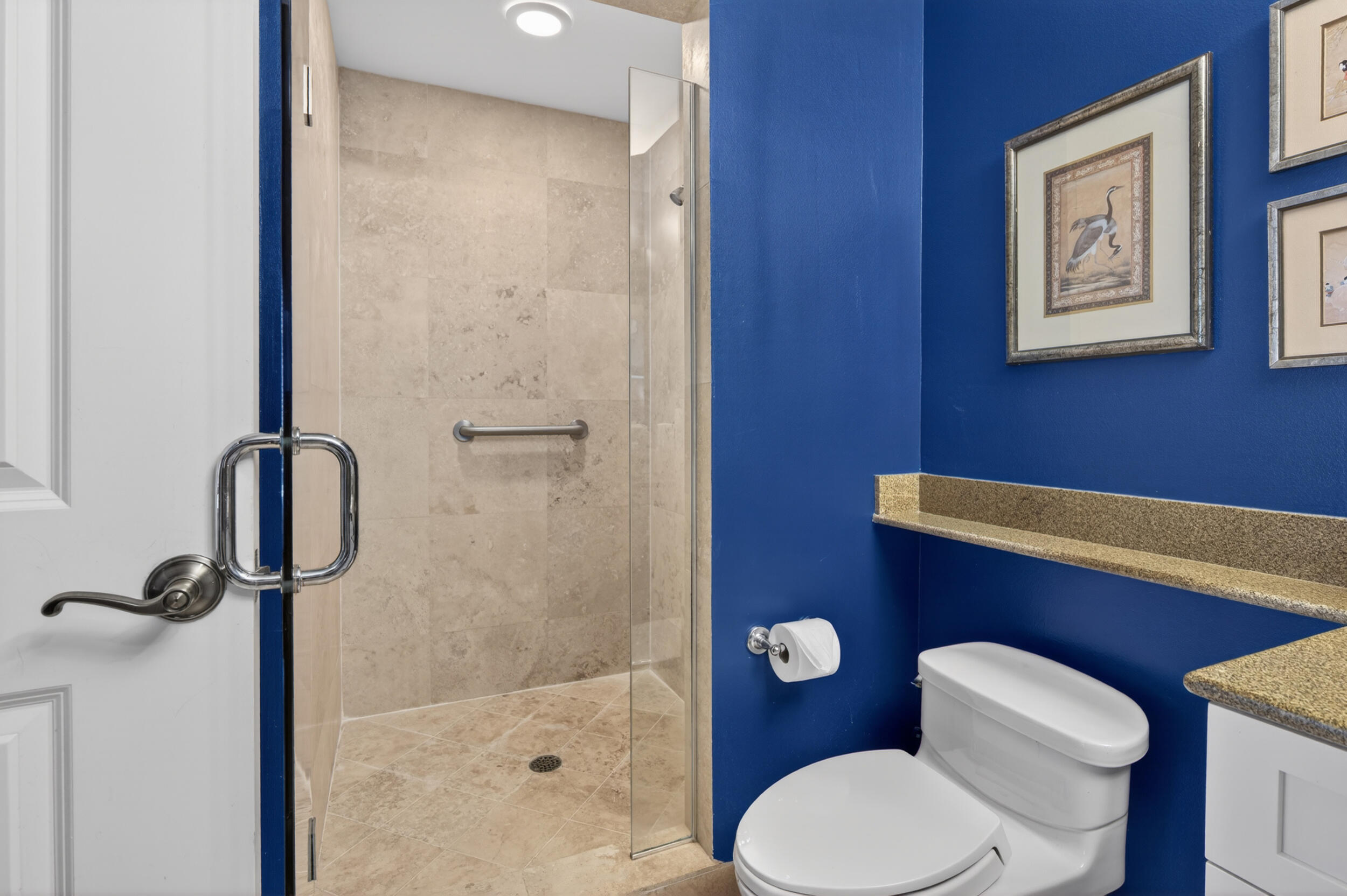 16102 Emerald Estates #220, Weston FL 33331