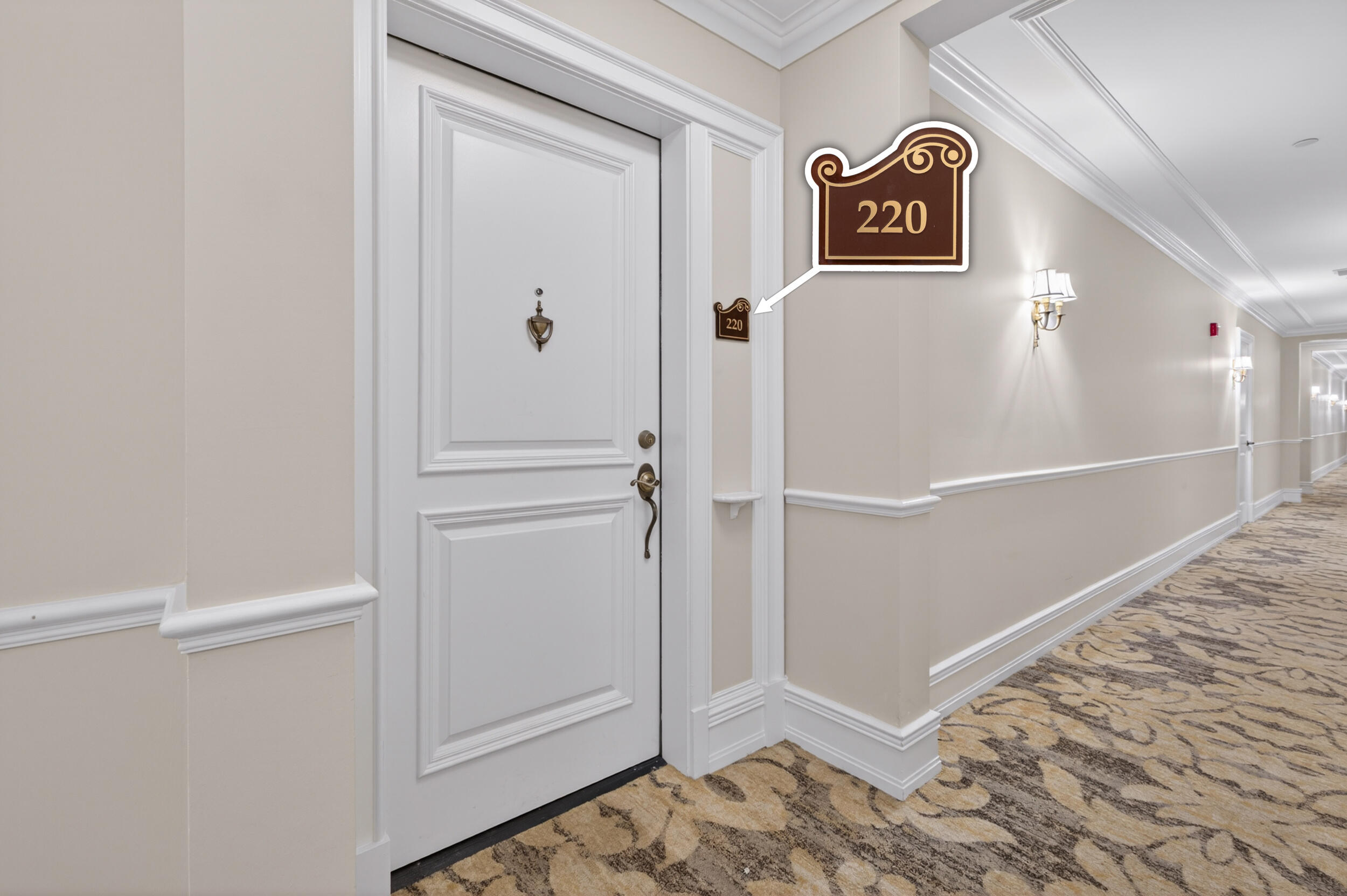 16102 Emerald Estates #220, Weston FL 33331