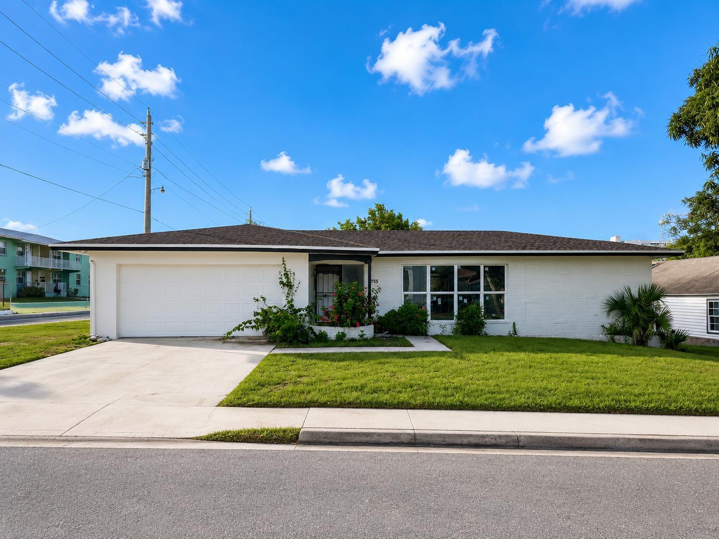 735 20th, West Palm Beach FL 33407