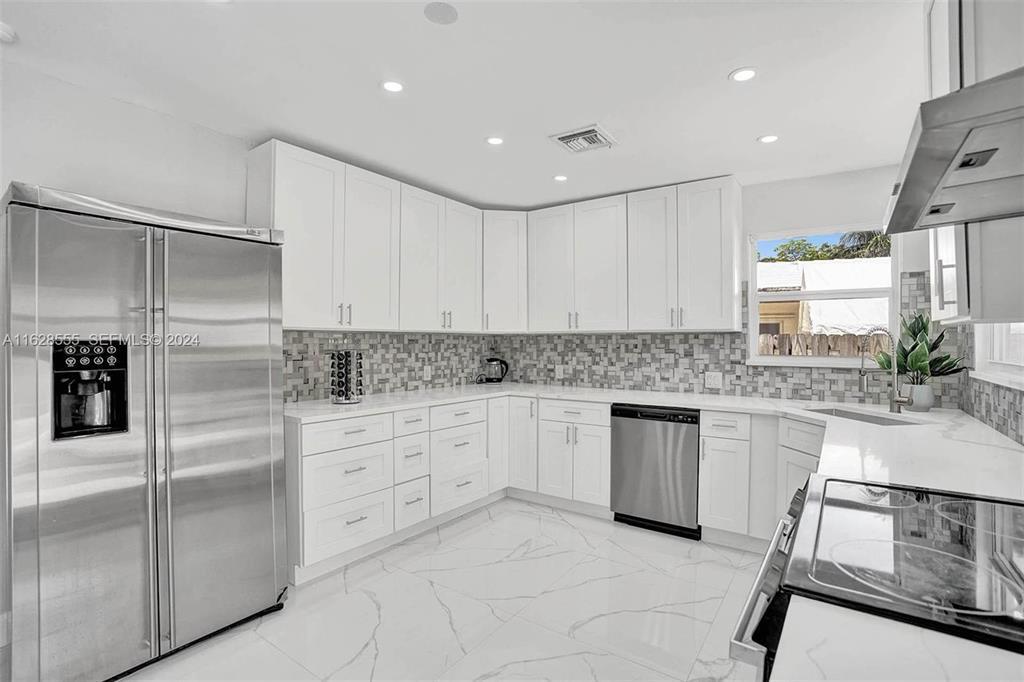 3421 Dover, Pompano Beach FL 33062