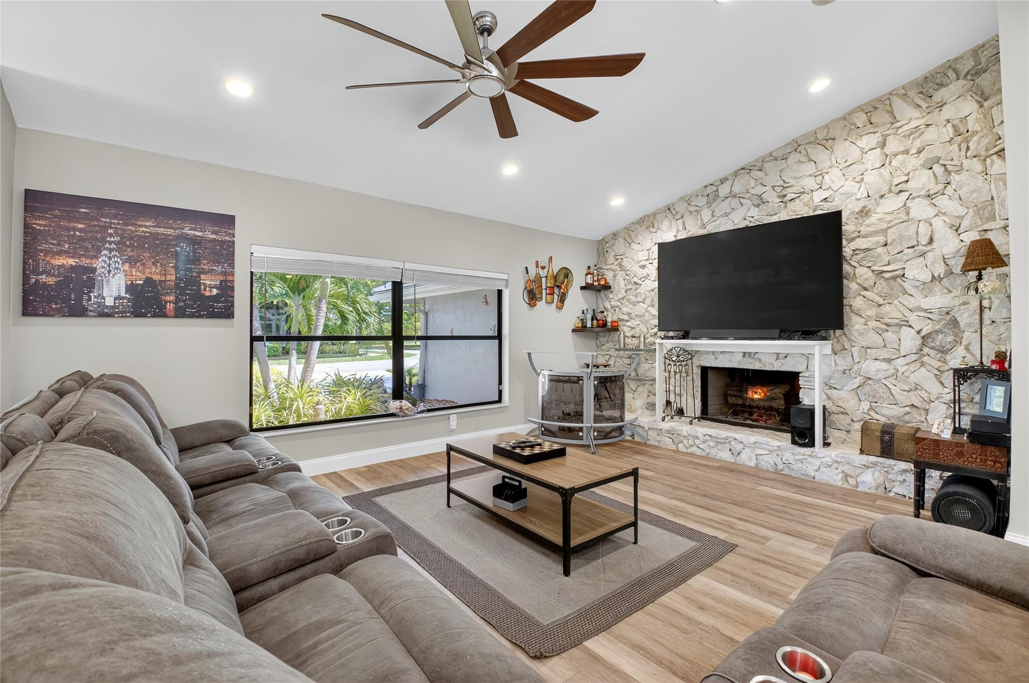 10182 Boca Woods, Boca Raton FL 33428