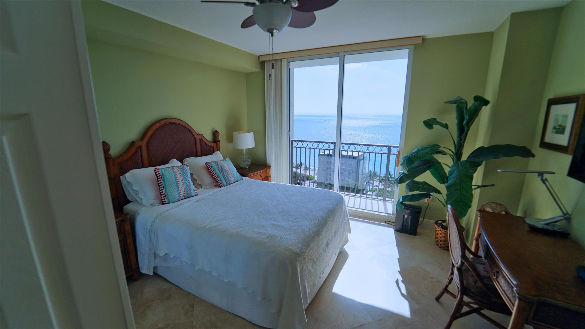 2011 N Ocean #1606, Fort Lauderdale FL 33305
