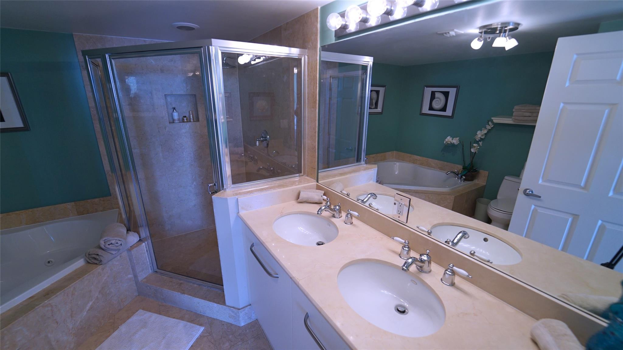 2011 N Ocean #1606, Fort Lauderdale FL 33305