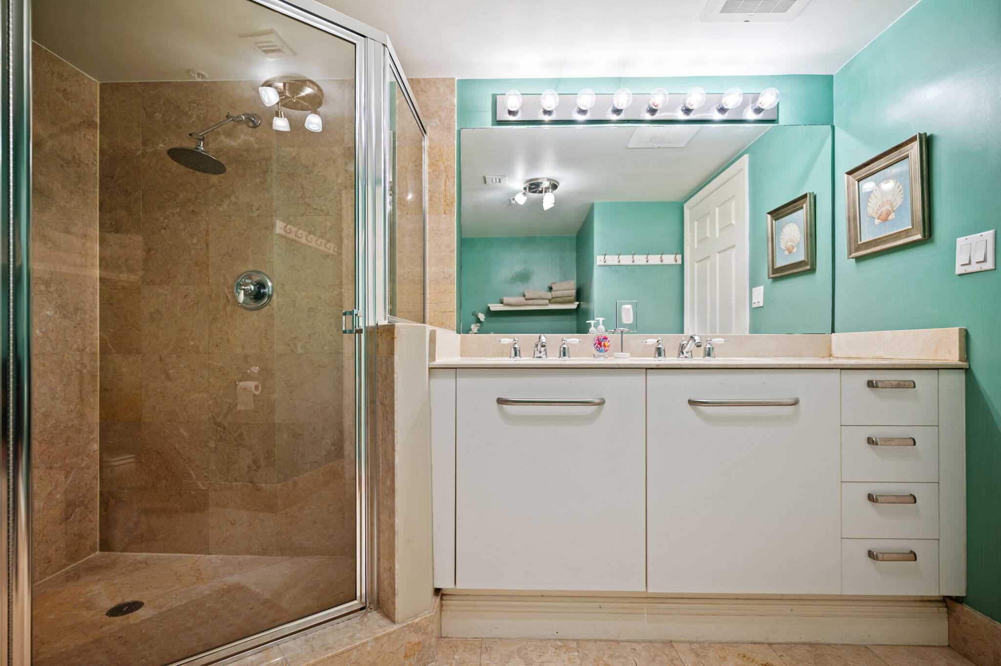 2011 N Ocean #1606, Fort Lauderdale FL 33305