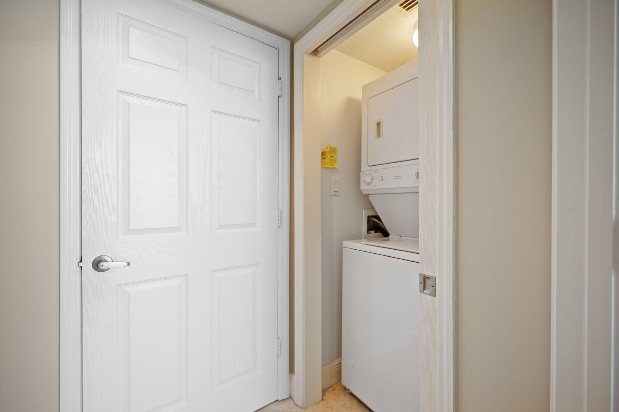 2011 N Ocean #1606, Fort Lauderdale FL 33305