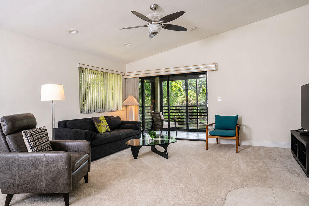 9310 SW 23rd #4003, Davie FL 33324