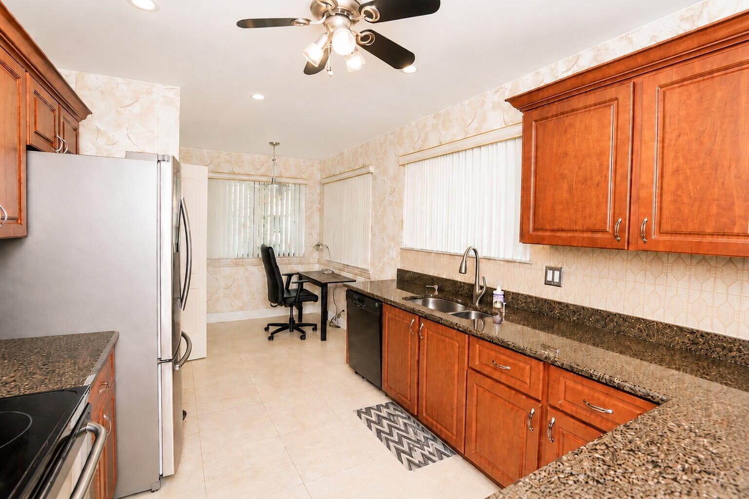 9310 SW 23rd #4003, Davie FL 33324