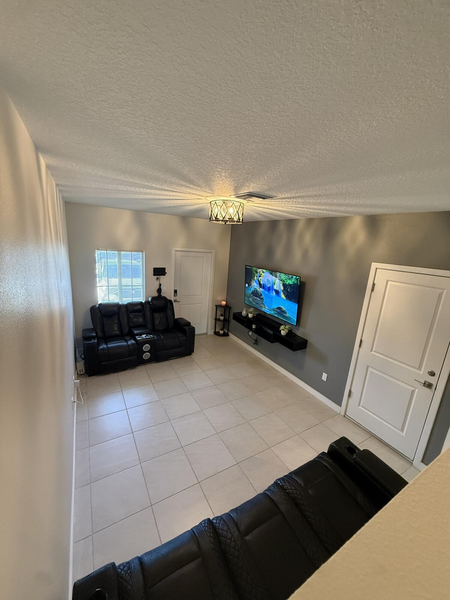 5012 Elderberry, Haverhill FL 33415